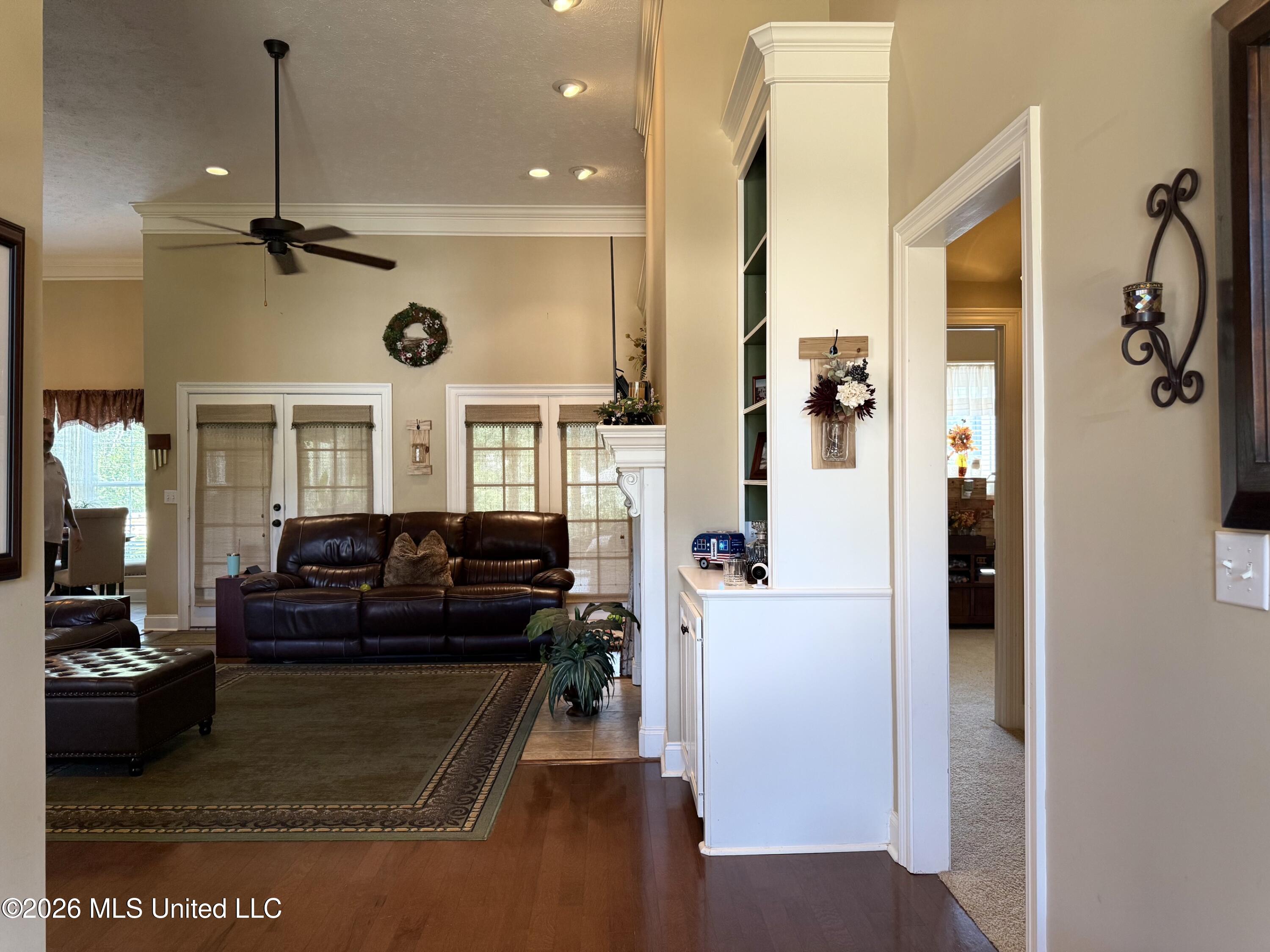 112 Elizabeth Drive Property Photo 21