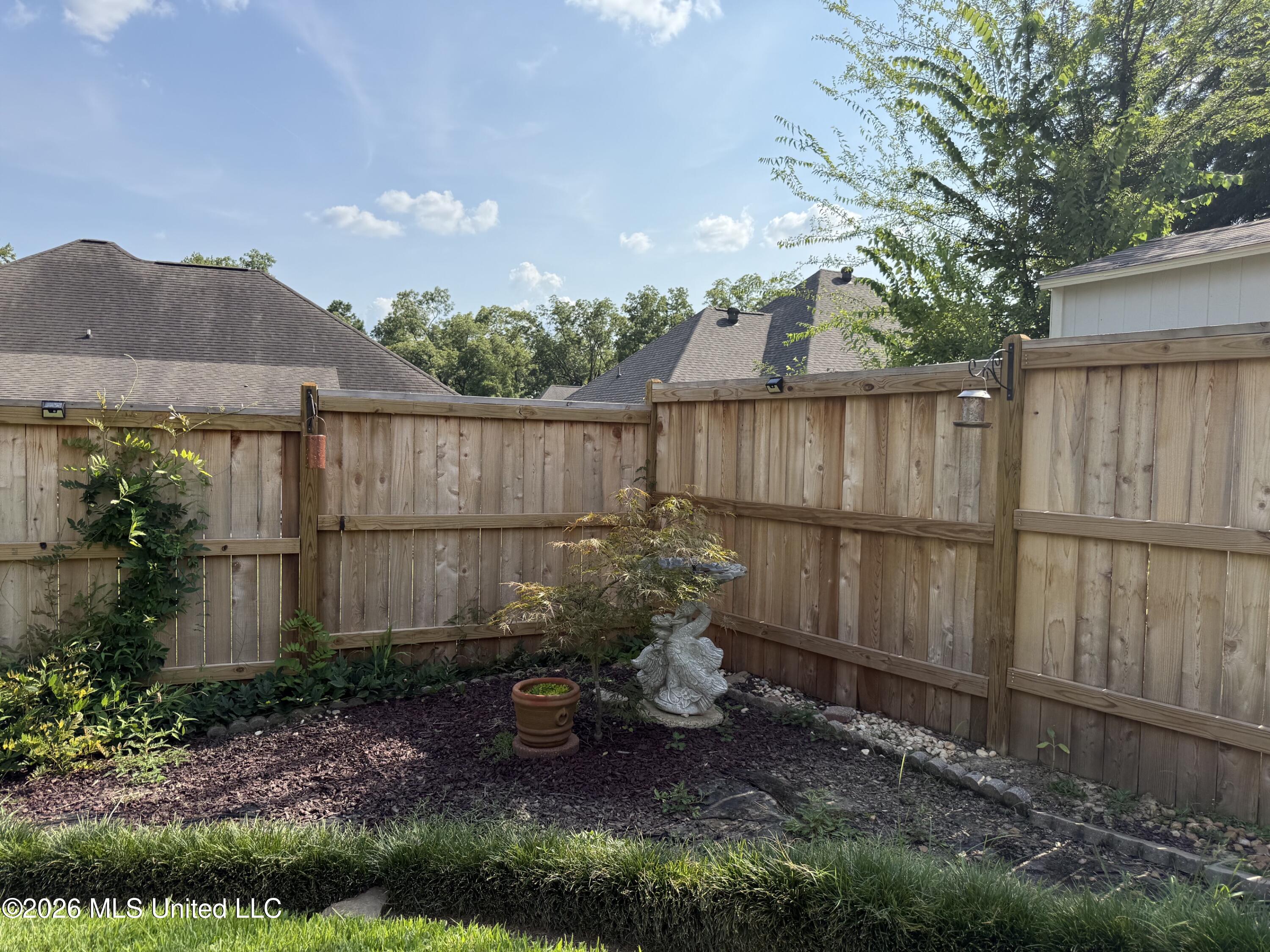 112 Elizabeth Drive Property Photo 31
