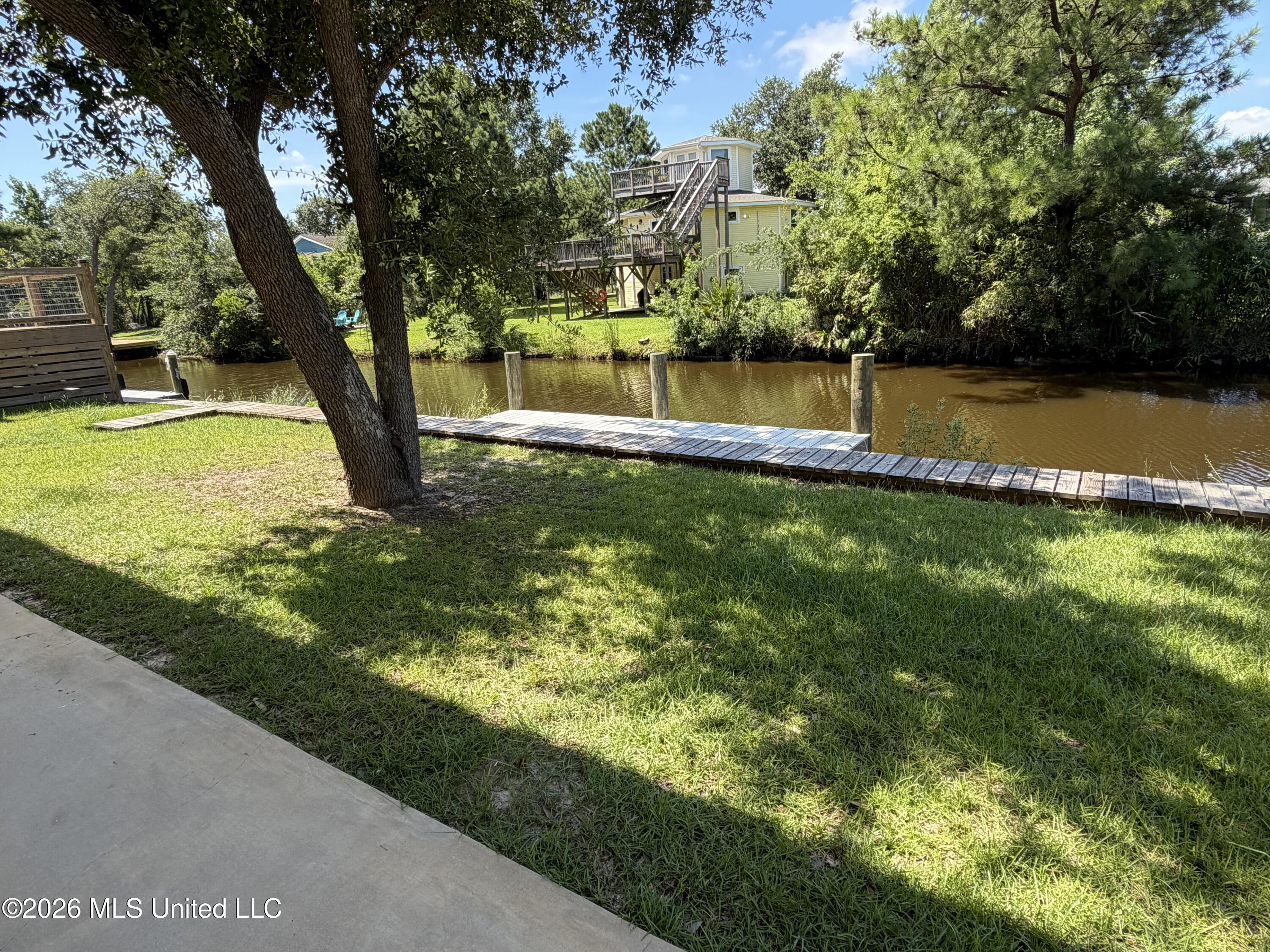 4065 Blue Jay Street Property Photo 4