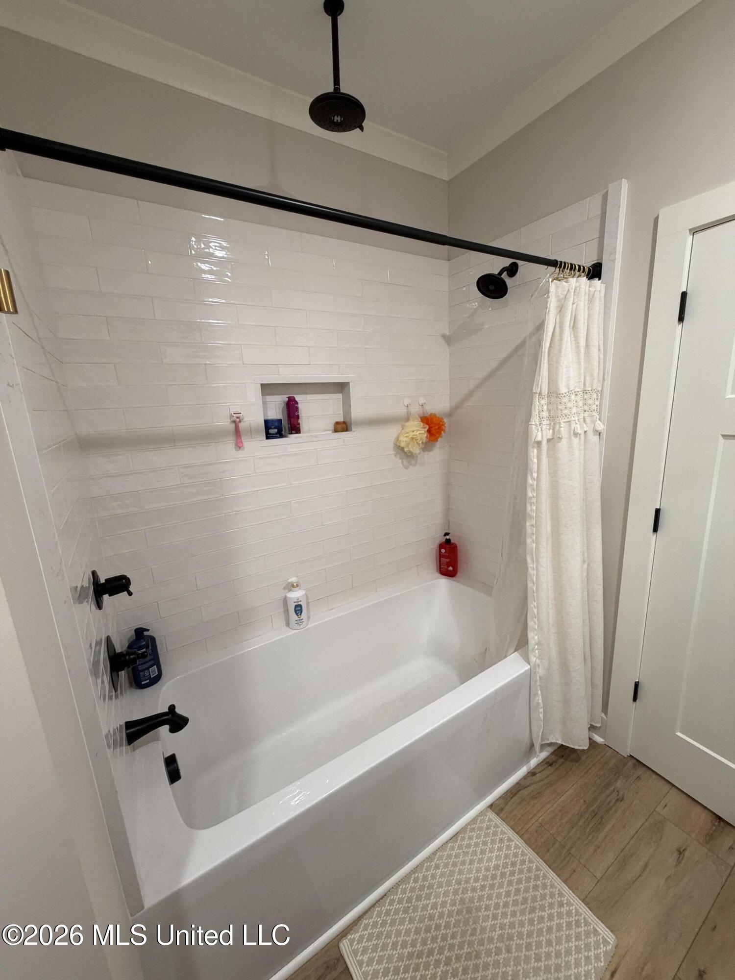4065 Blue Jay Street Property Photo 6