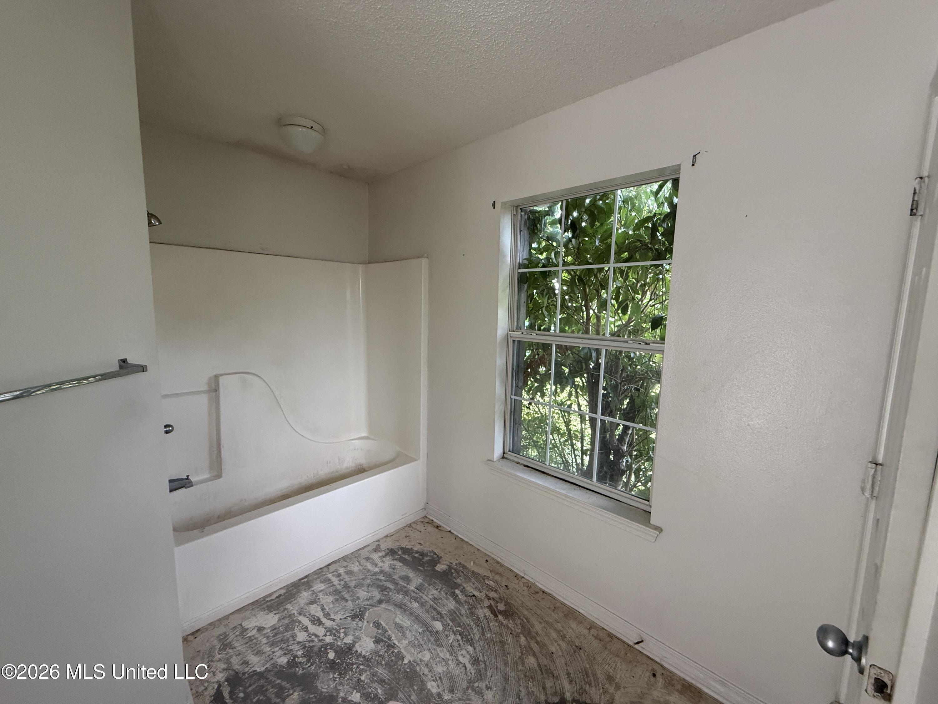 14232 S Country Hills Property Photo 7