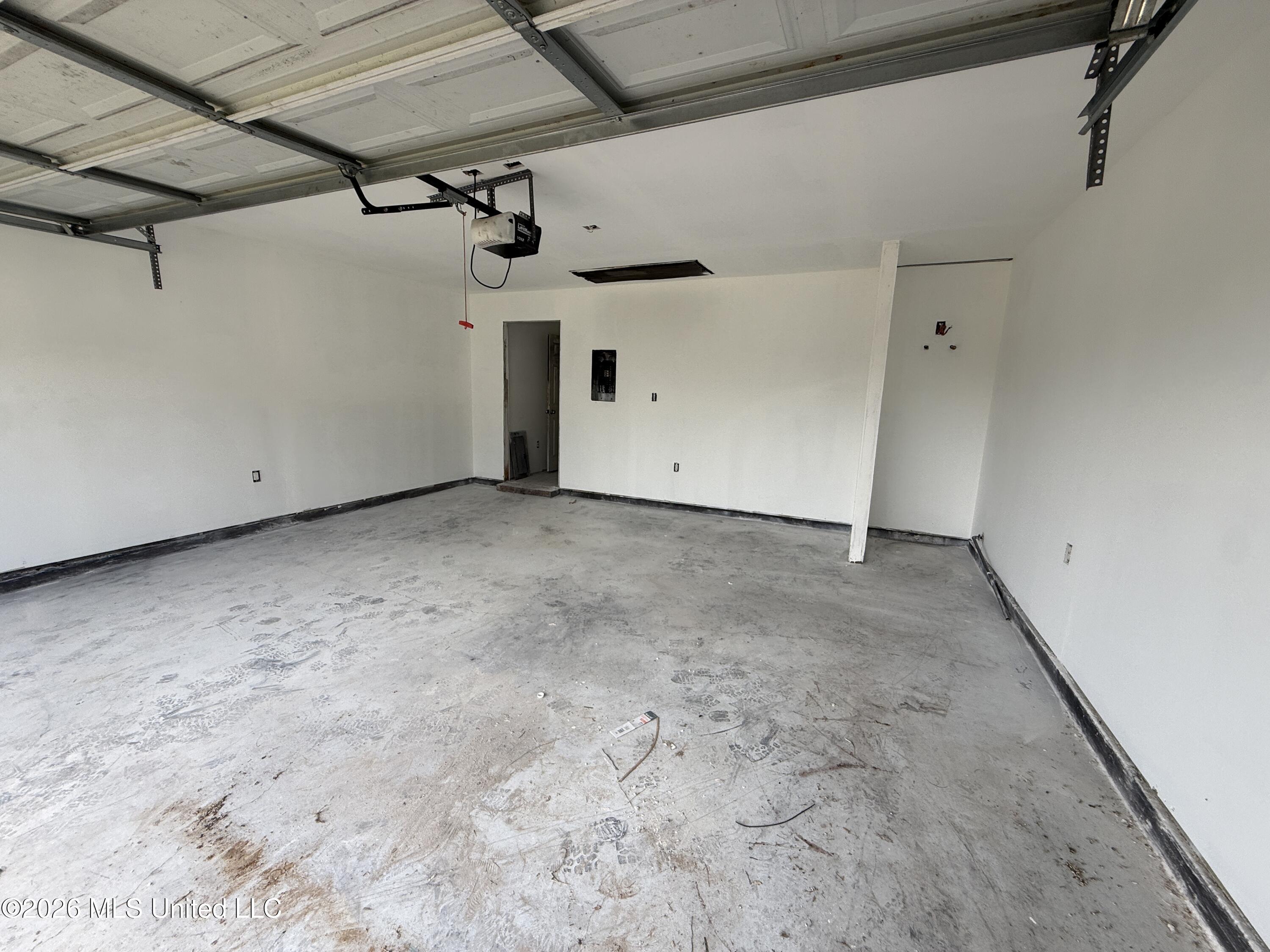 14232 S Country Hills Property Photo 19