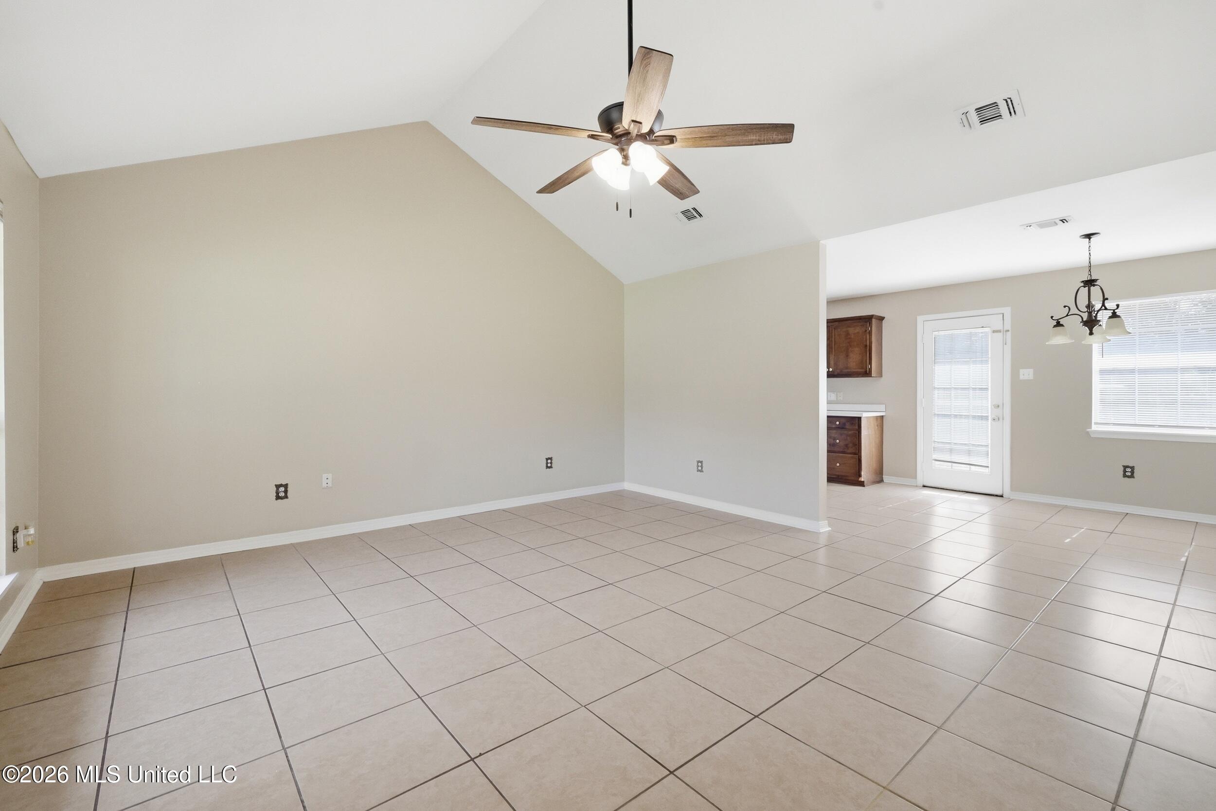 11 Fielding Road Property Photo 5