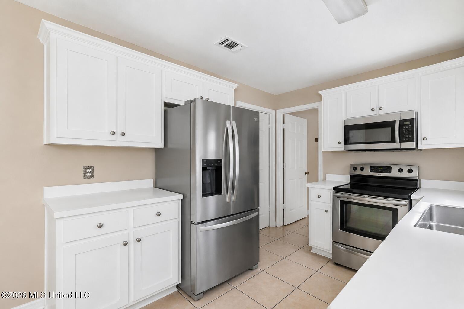 11 Fielding Road Property Photo 8