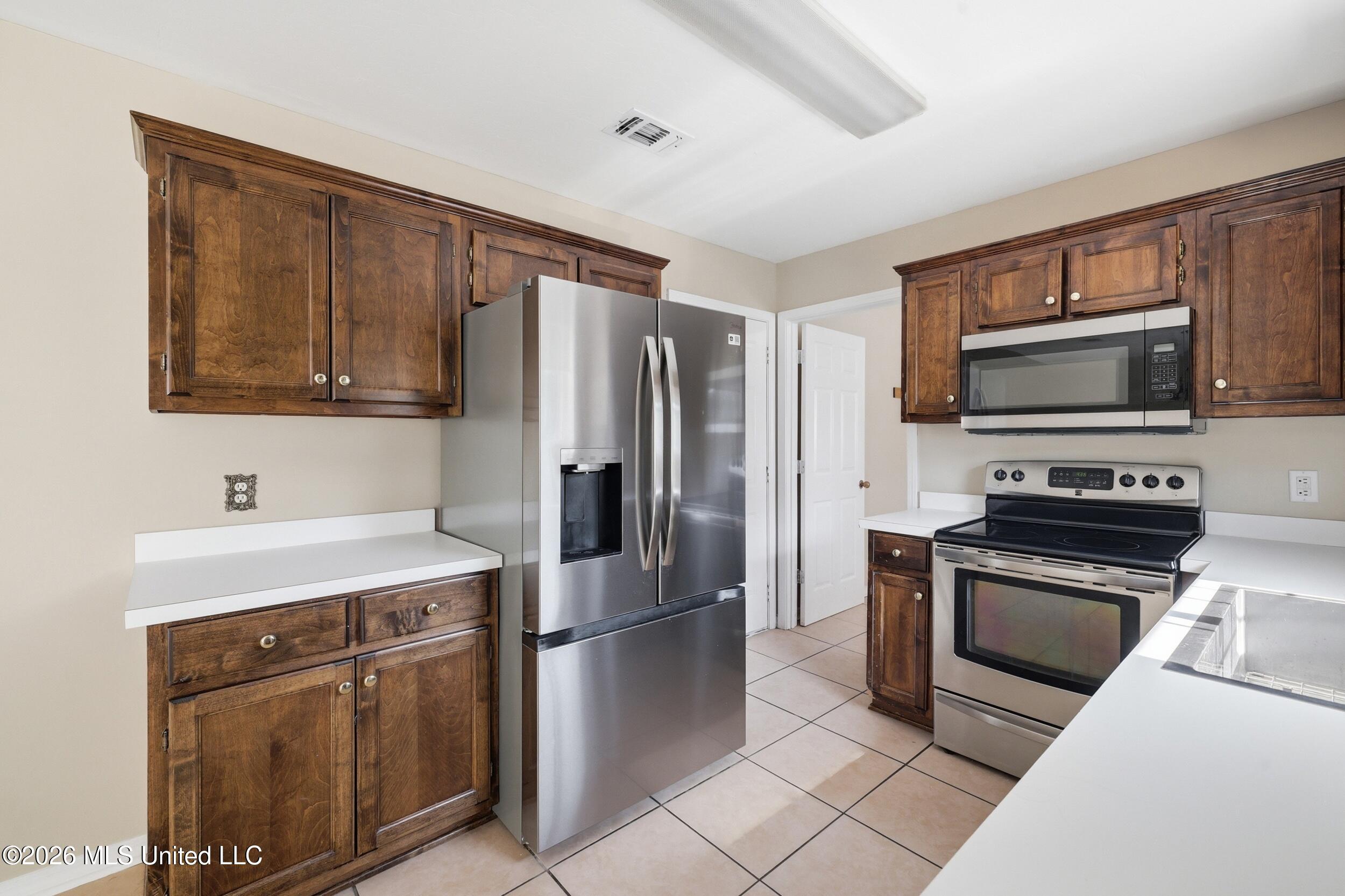 11 Fielding Road Property Photo 9