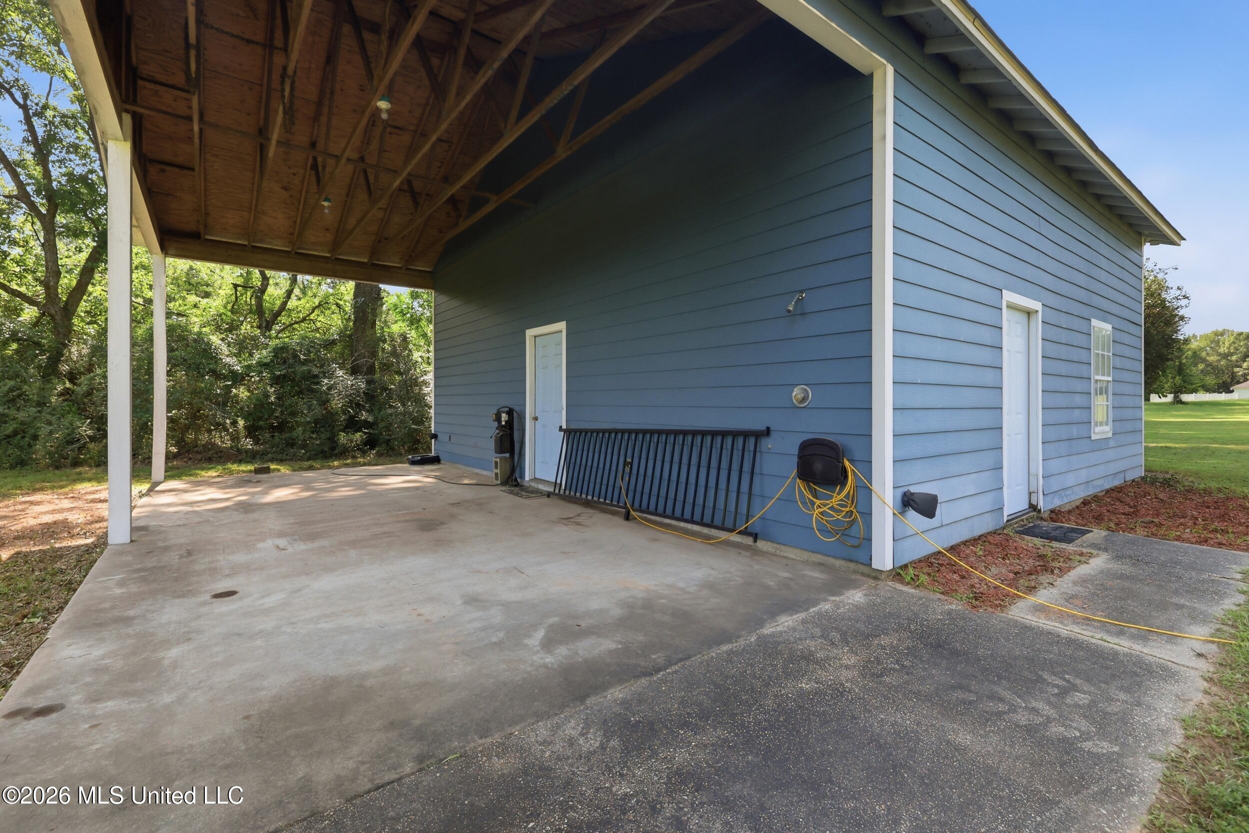 11 Fielding Road Property Photo 31
