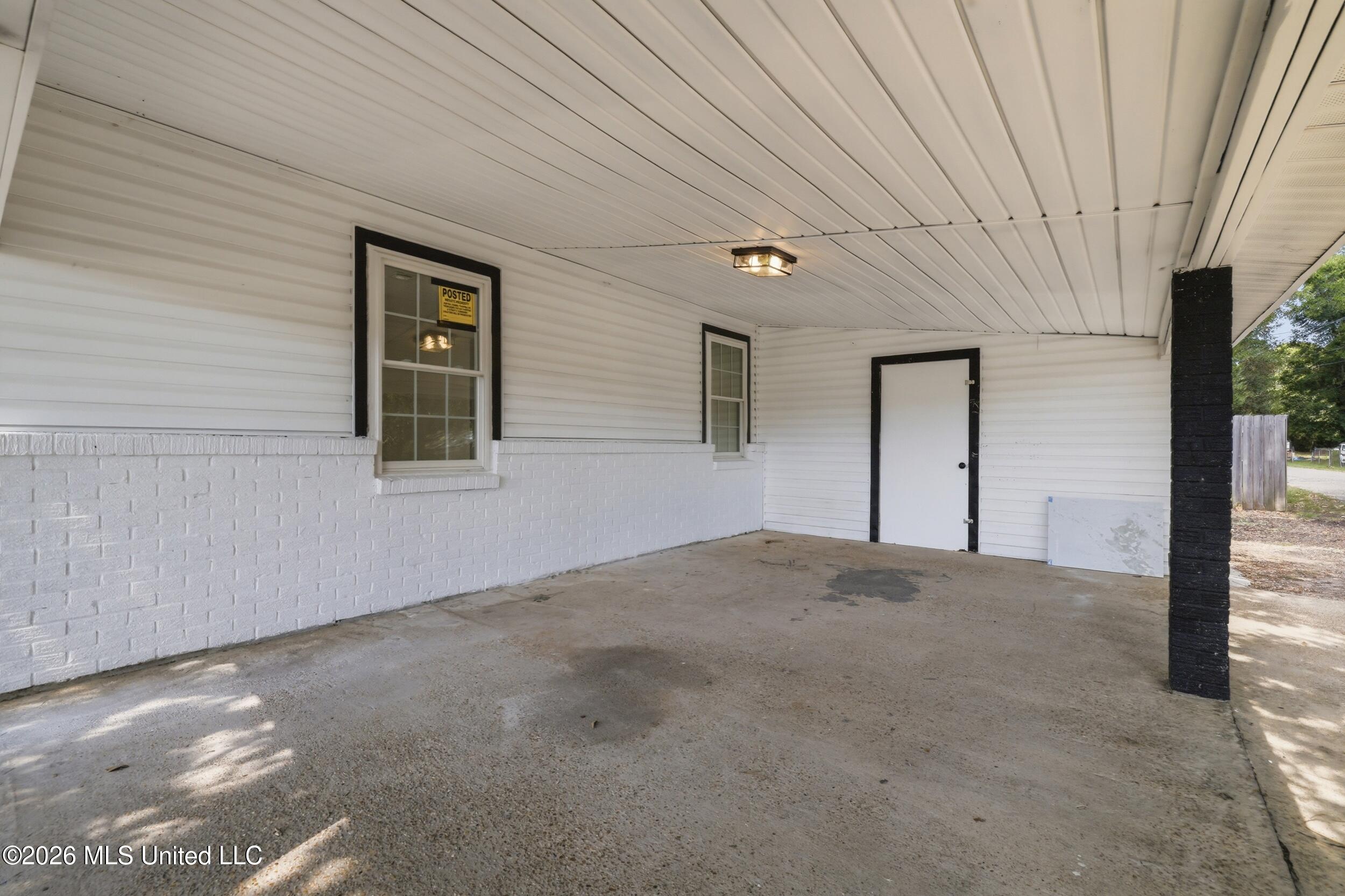 2900 8th Avenue Property Photo 5