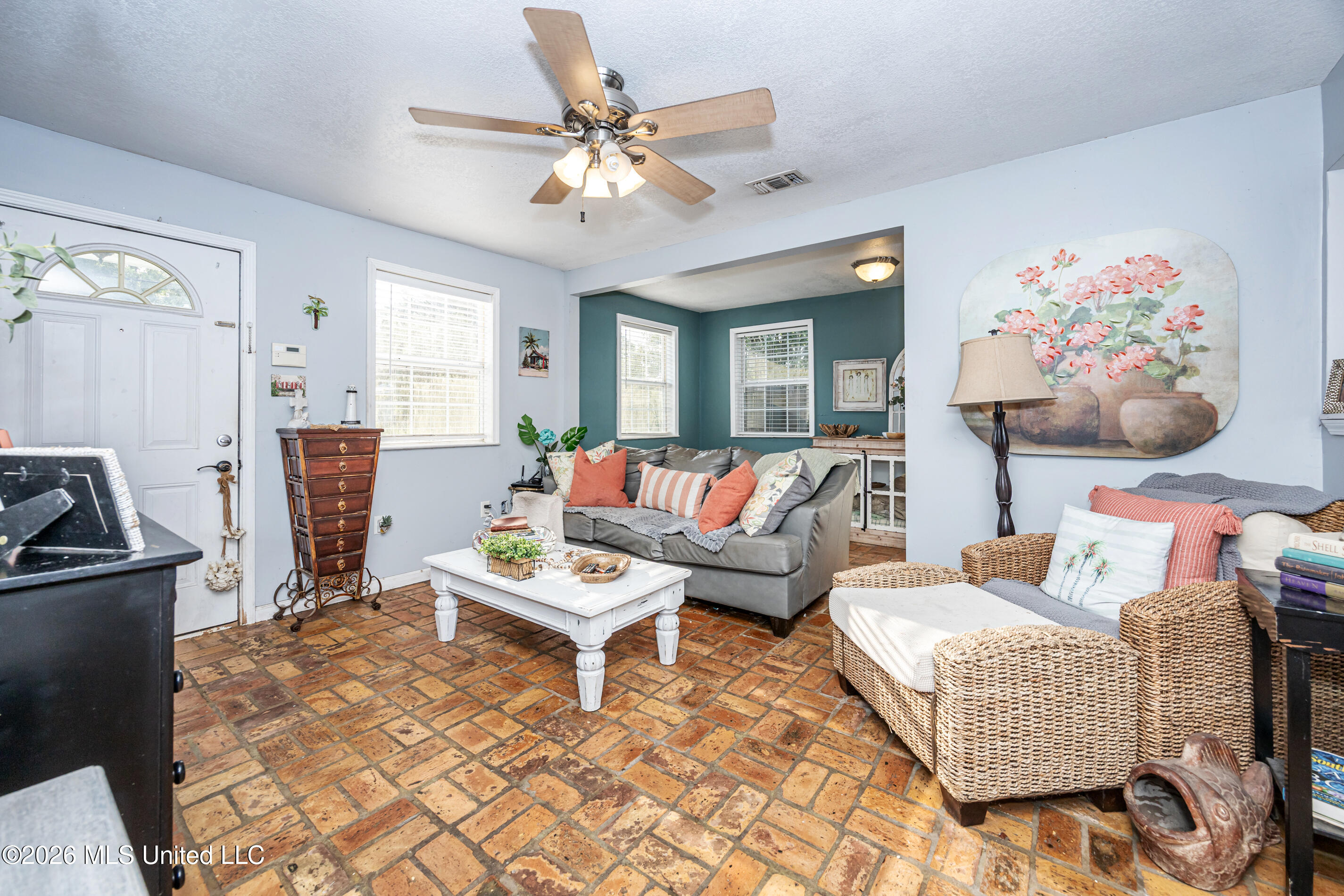 1806 Roosevelt Street Property Photo 11