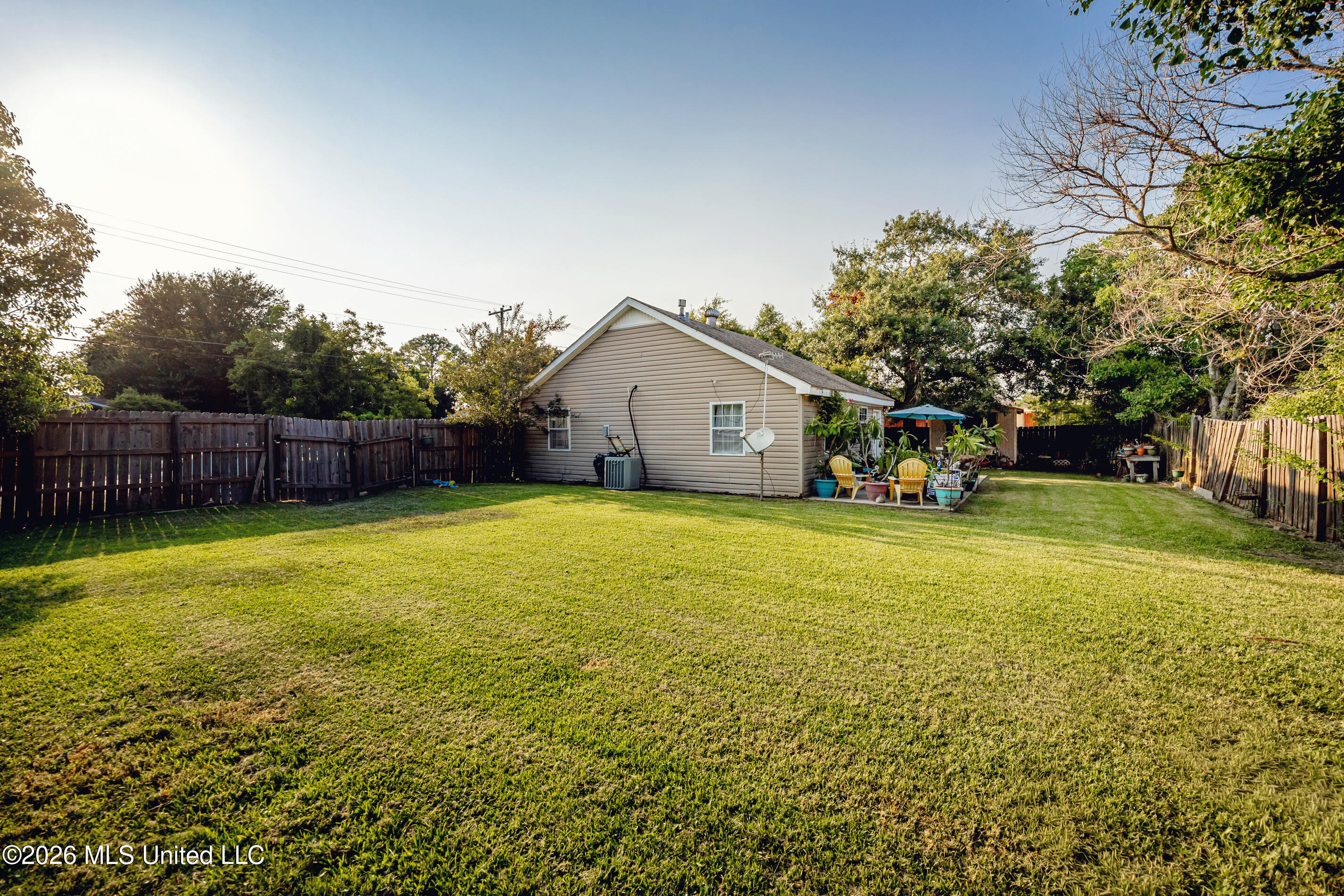 1806 Roosevelt Street Property Photo 34