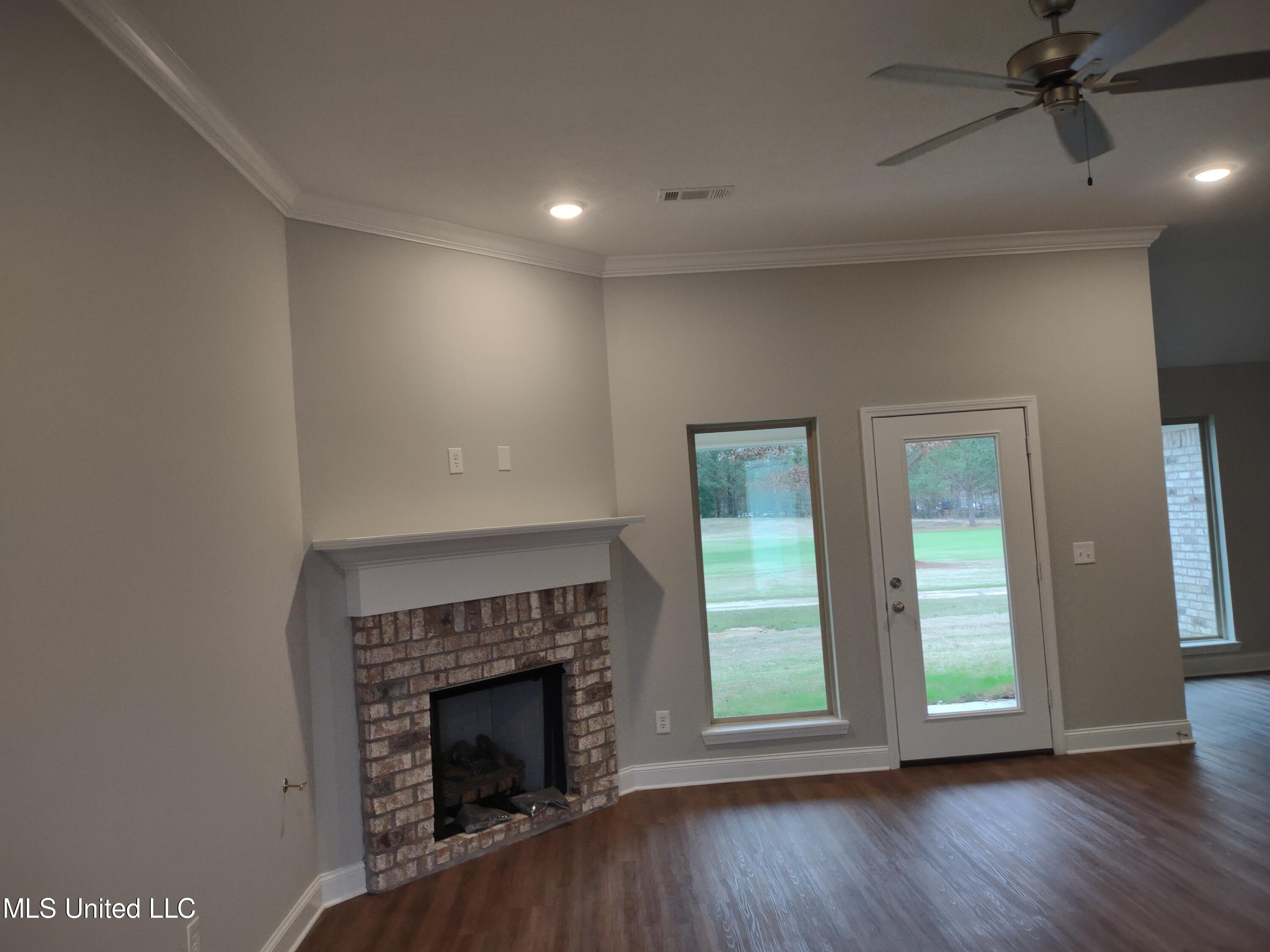 620 Westfield Drive Property Photo 7