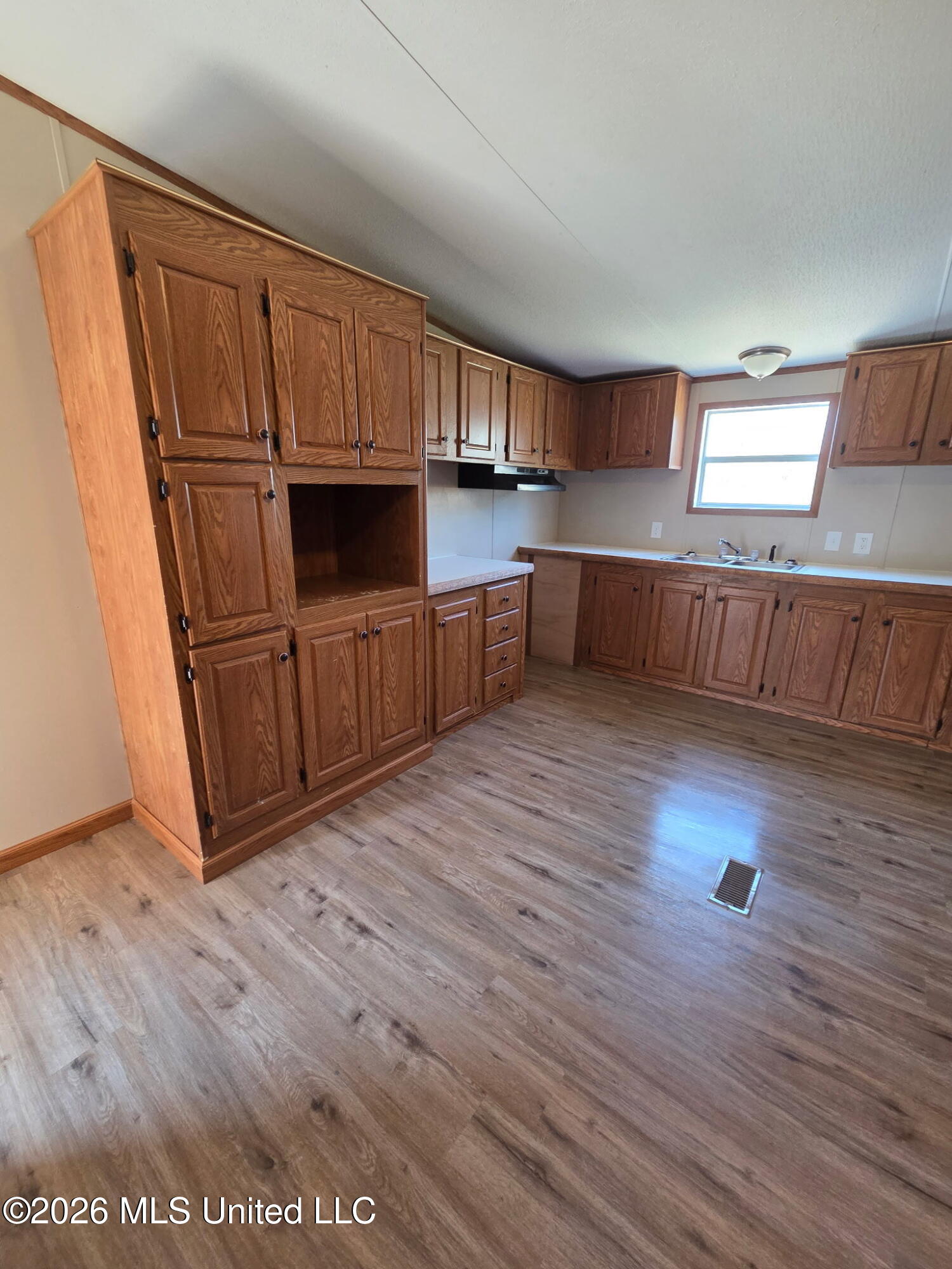 1278 Macedonia Road Property Photo 7