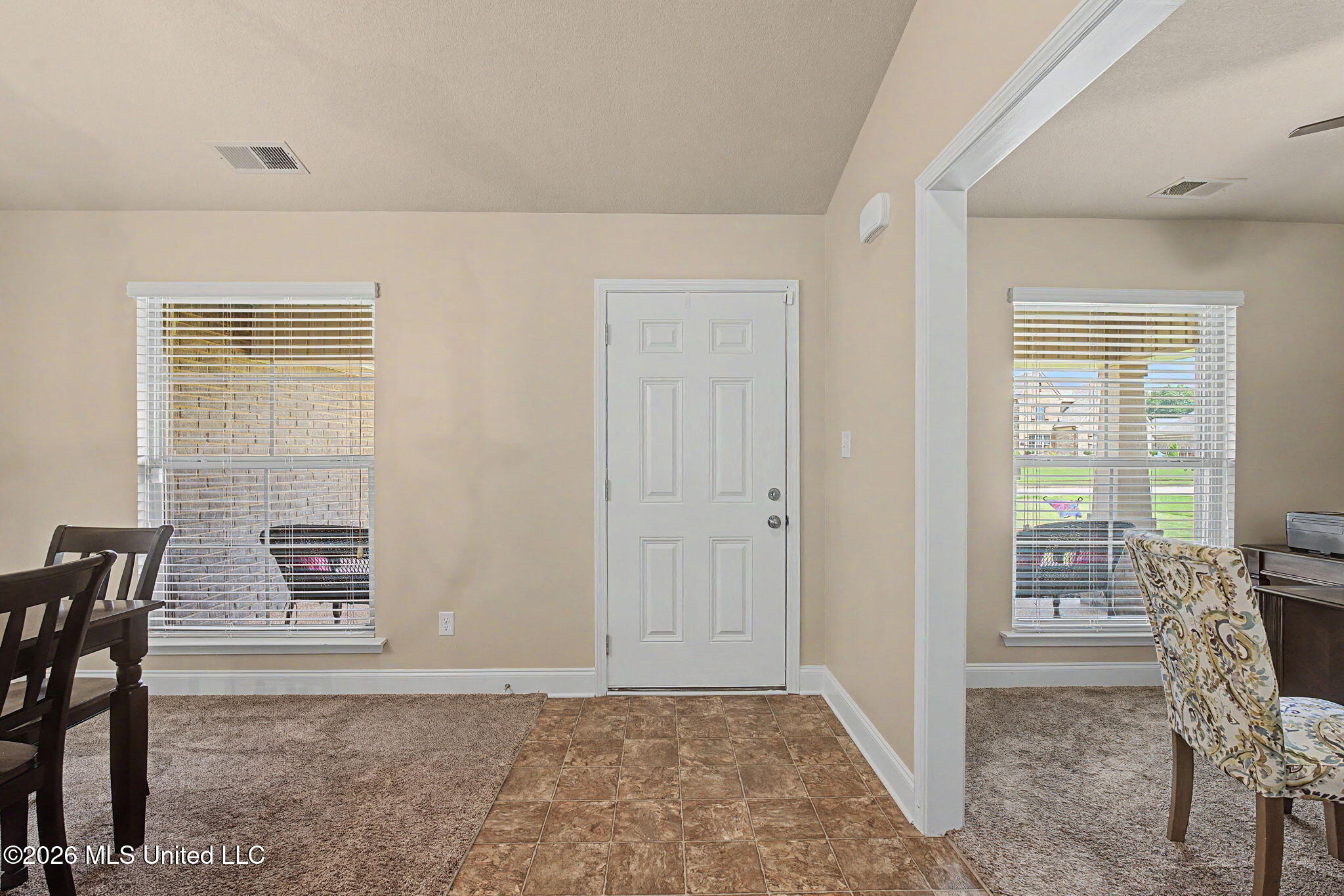 8781 Courtly Circle S Property Photo 7