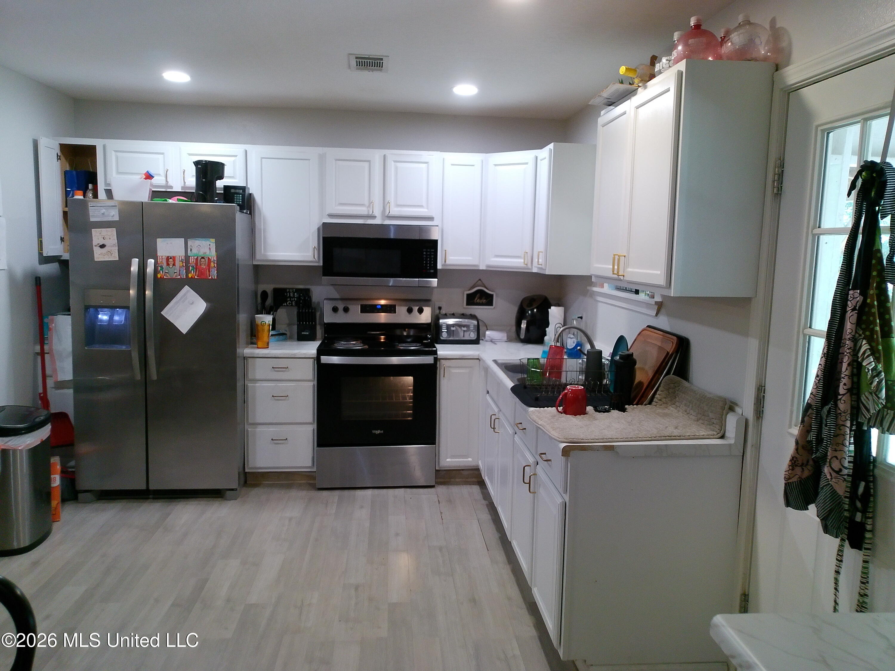 1645 Coy Avenue Property Photo 4