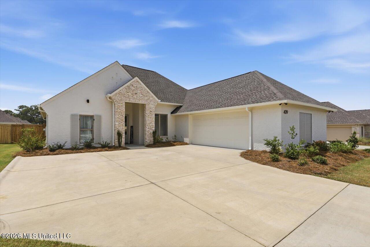 429 Aurora Circle Property Photo 1
