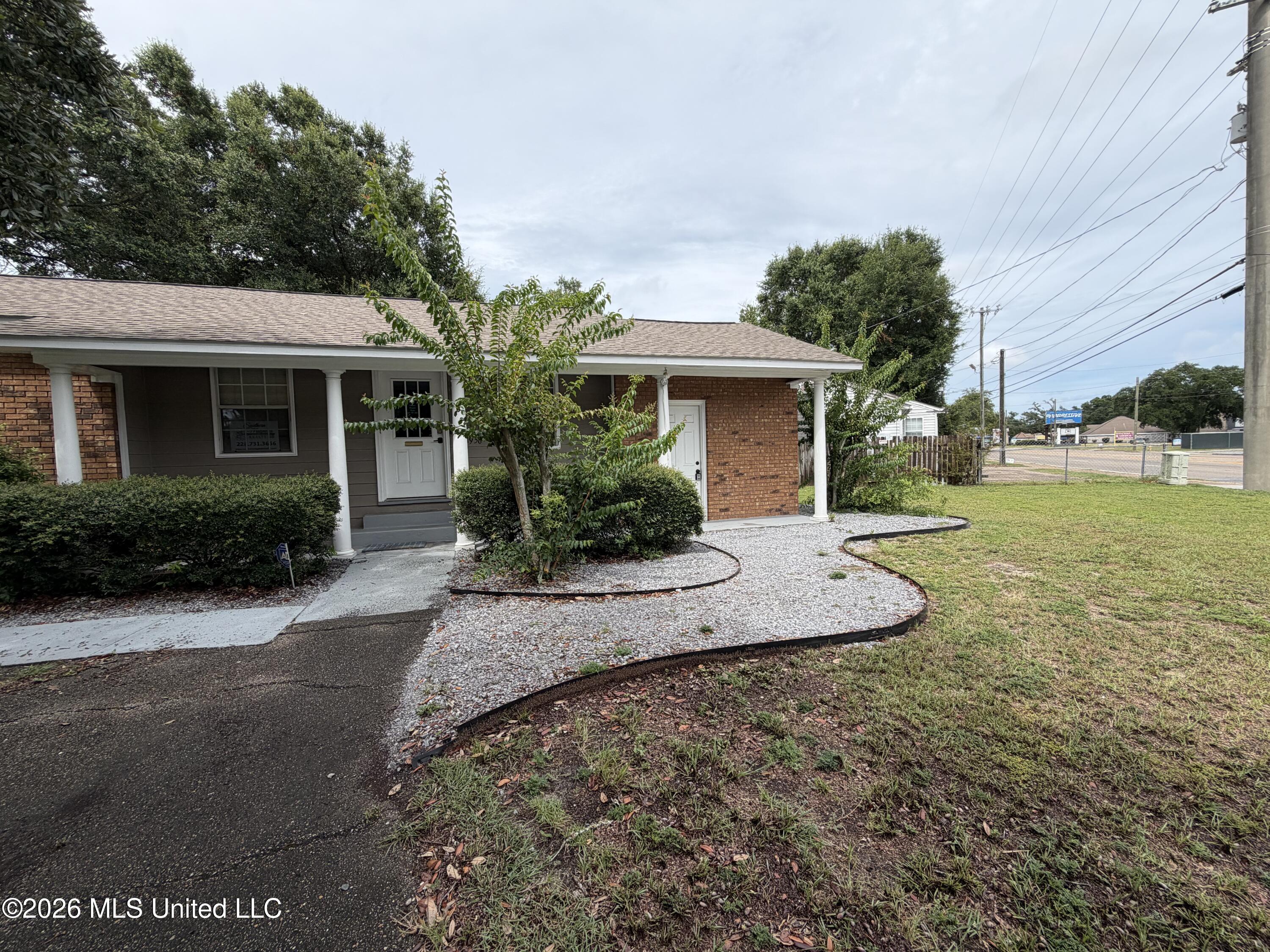 1956 Pass Road Property Photo 2