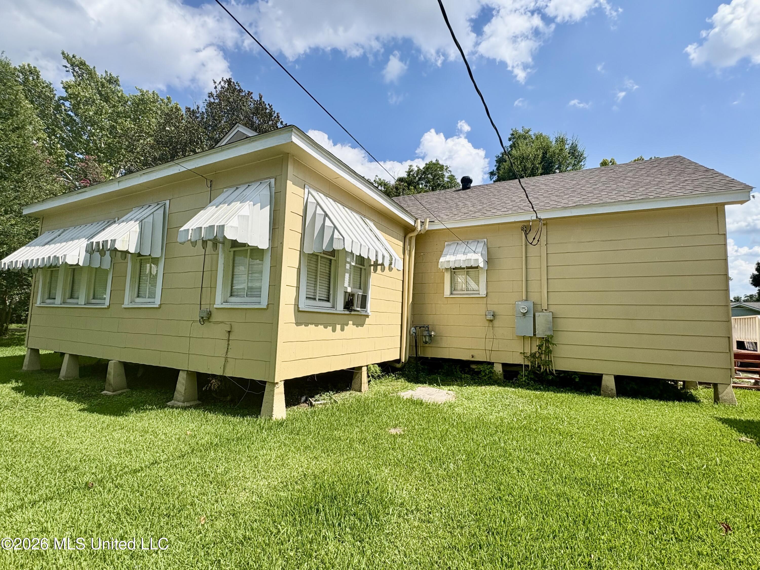 501 Virginia Avenue Property Photo 32
