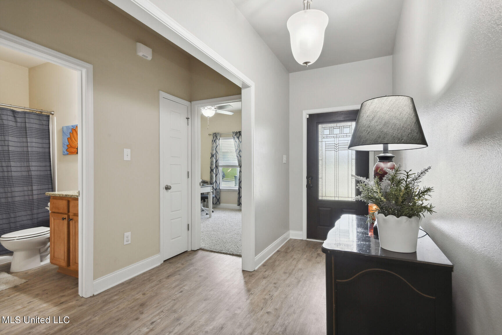5361 Overland Drive Property Photo 5