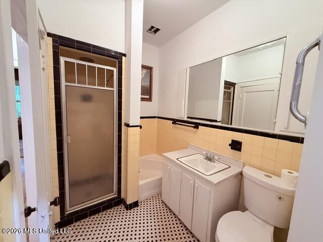 408 Broad Street Property Photo 32
