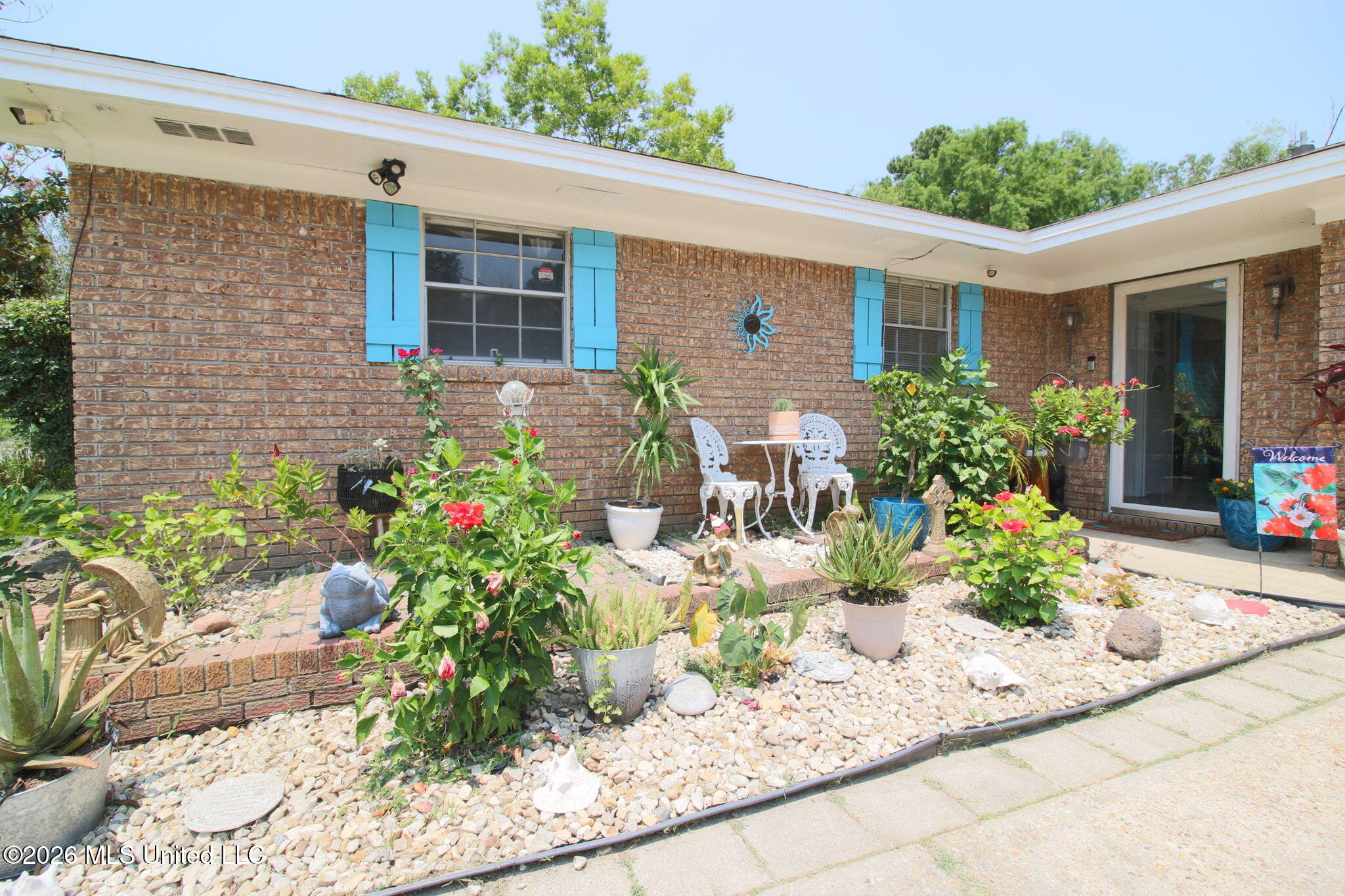 15214 Hamilton Street Property Photo 3