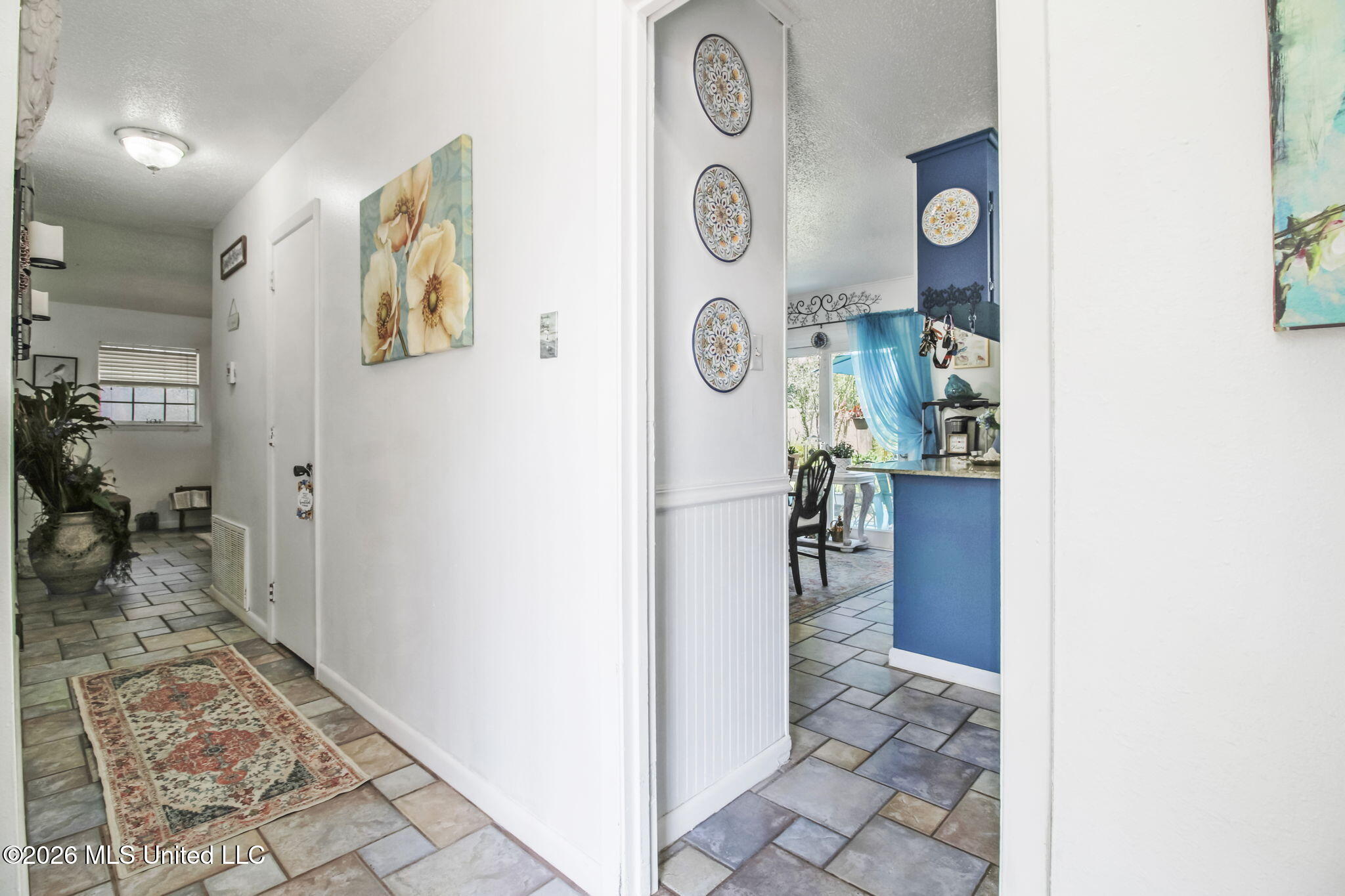 15214 Hamilton Street Property Photo 6