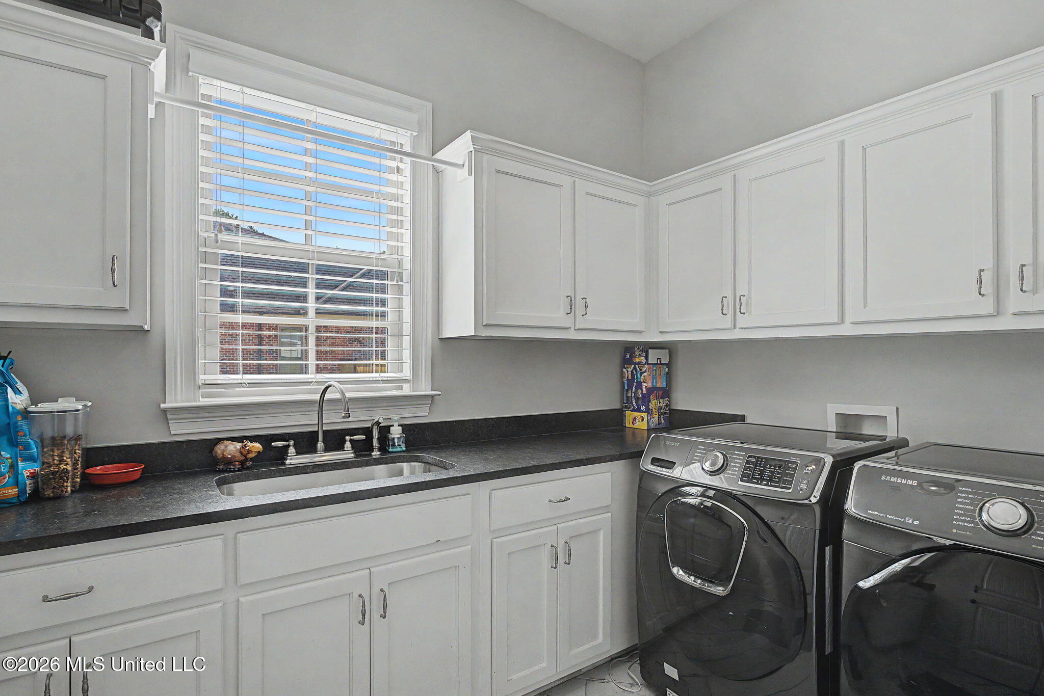 4149 Lundy Bend Property Photo 24