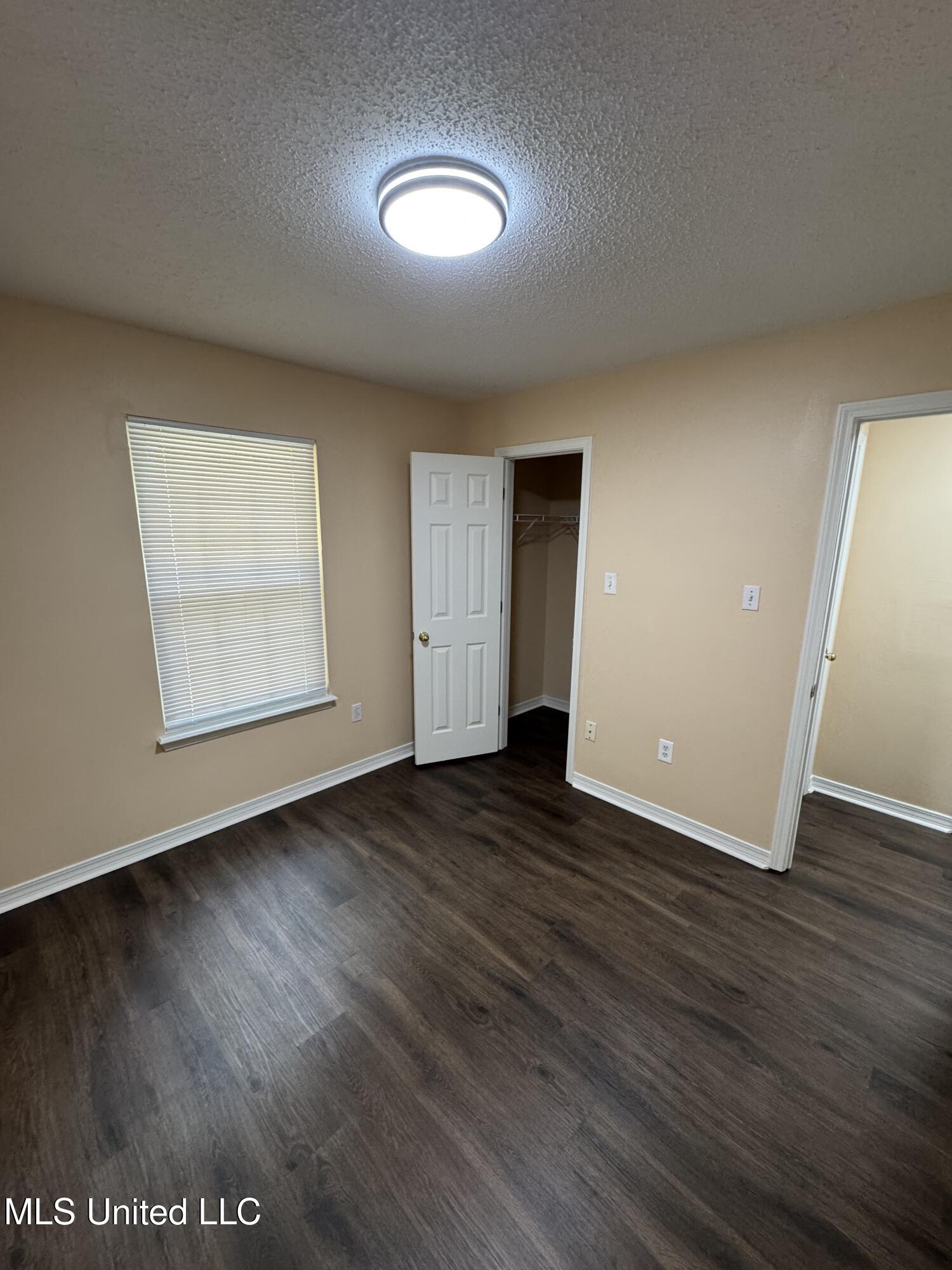 13401 Warren Drive Property Photo 9