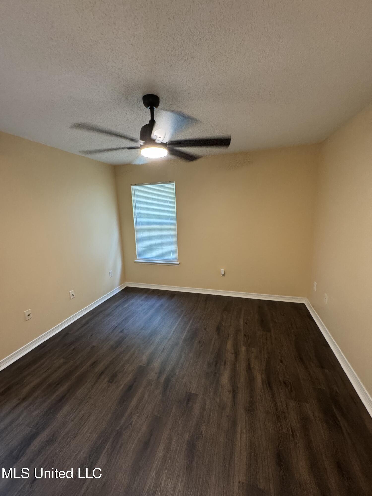 13401 Warren Drive Property Photo 15