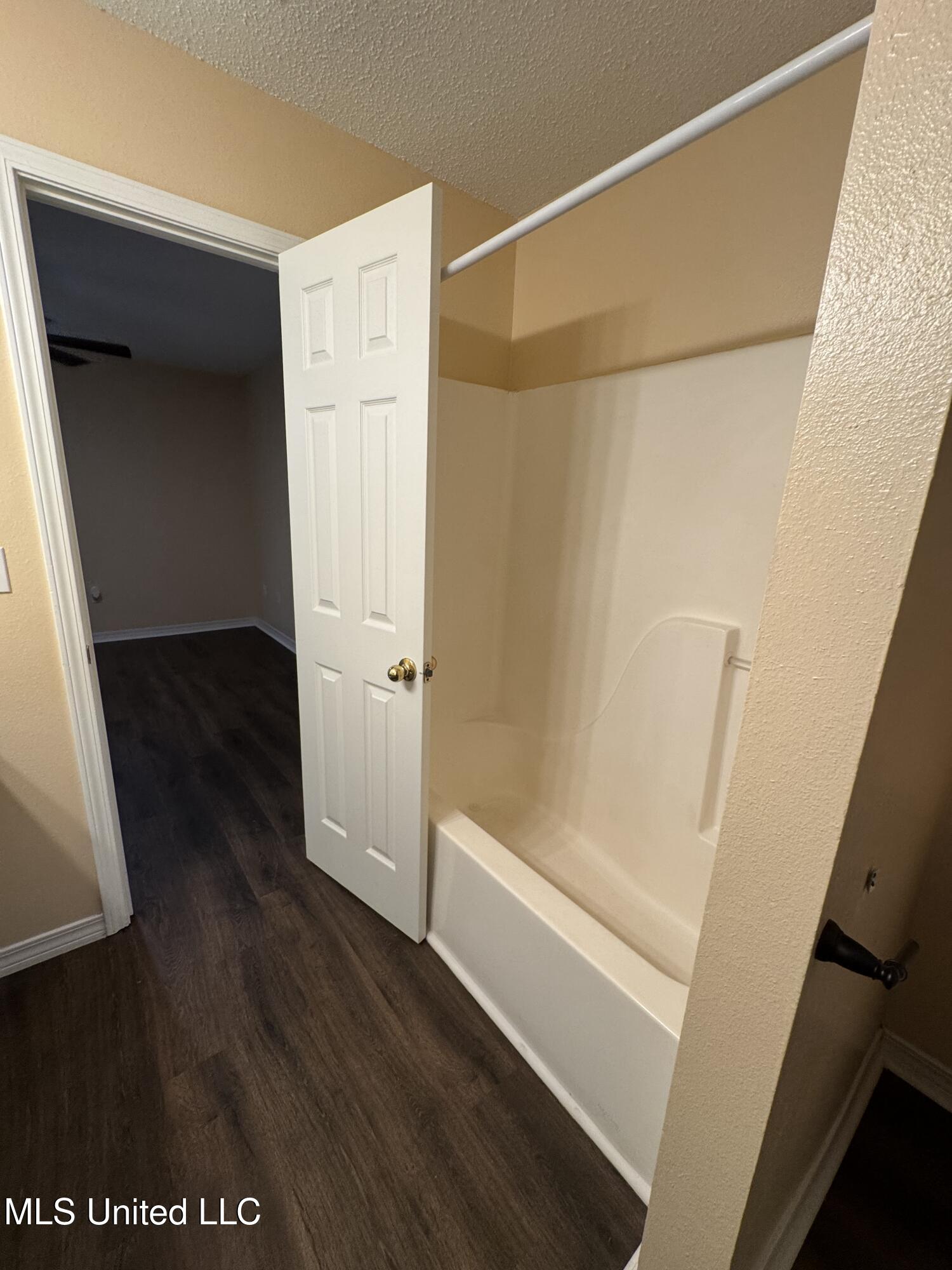 13401 Warren Drive Property Photo 18