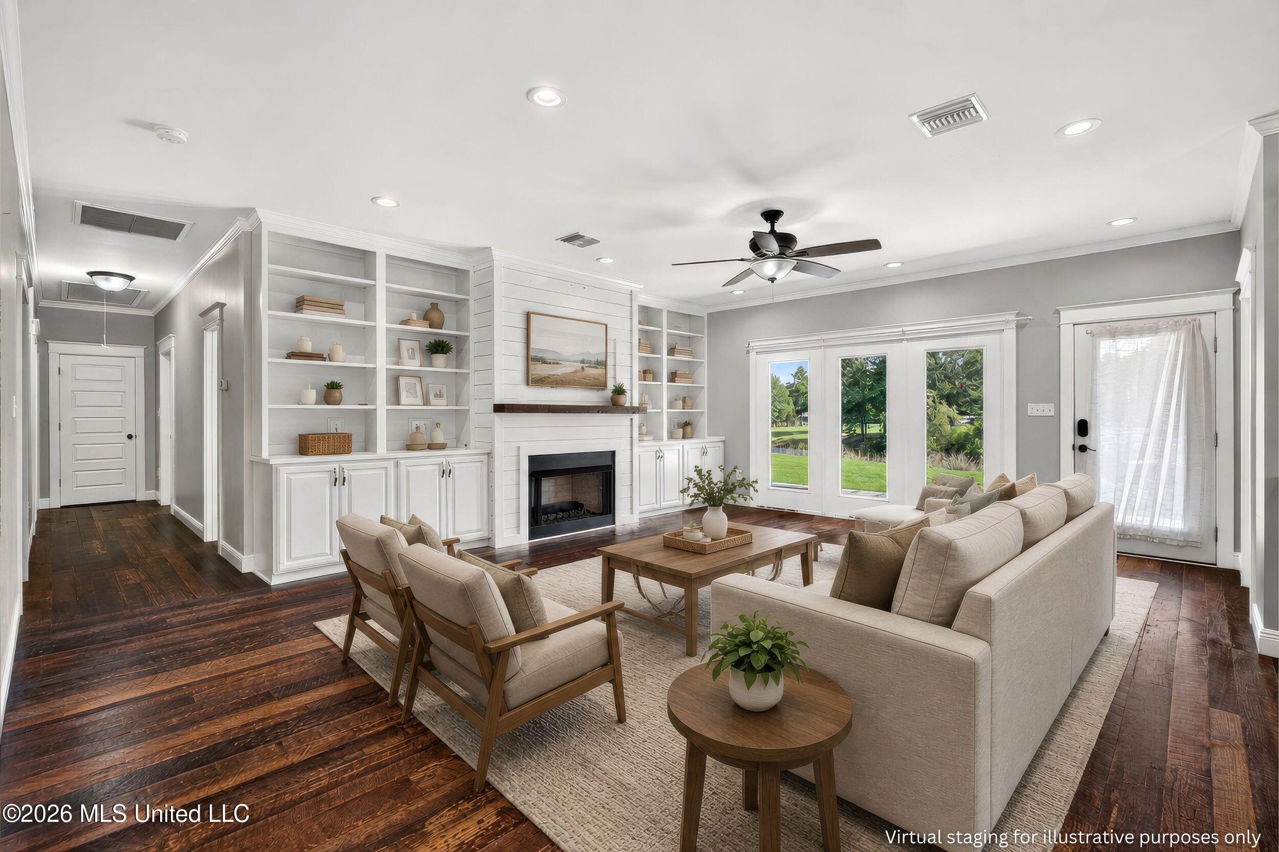 18 Harbor Lane Property Photo 6