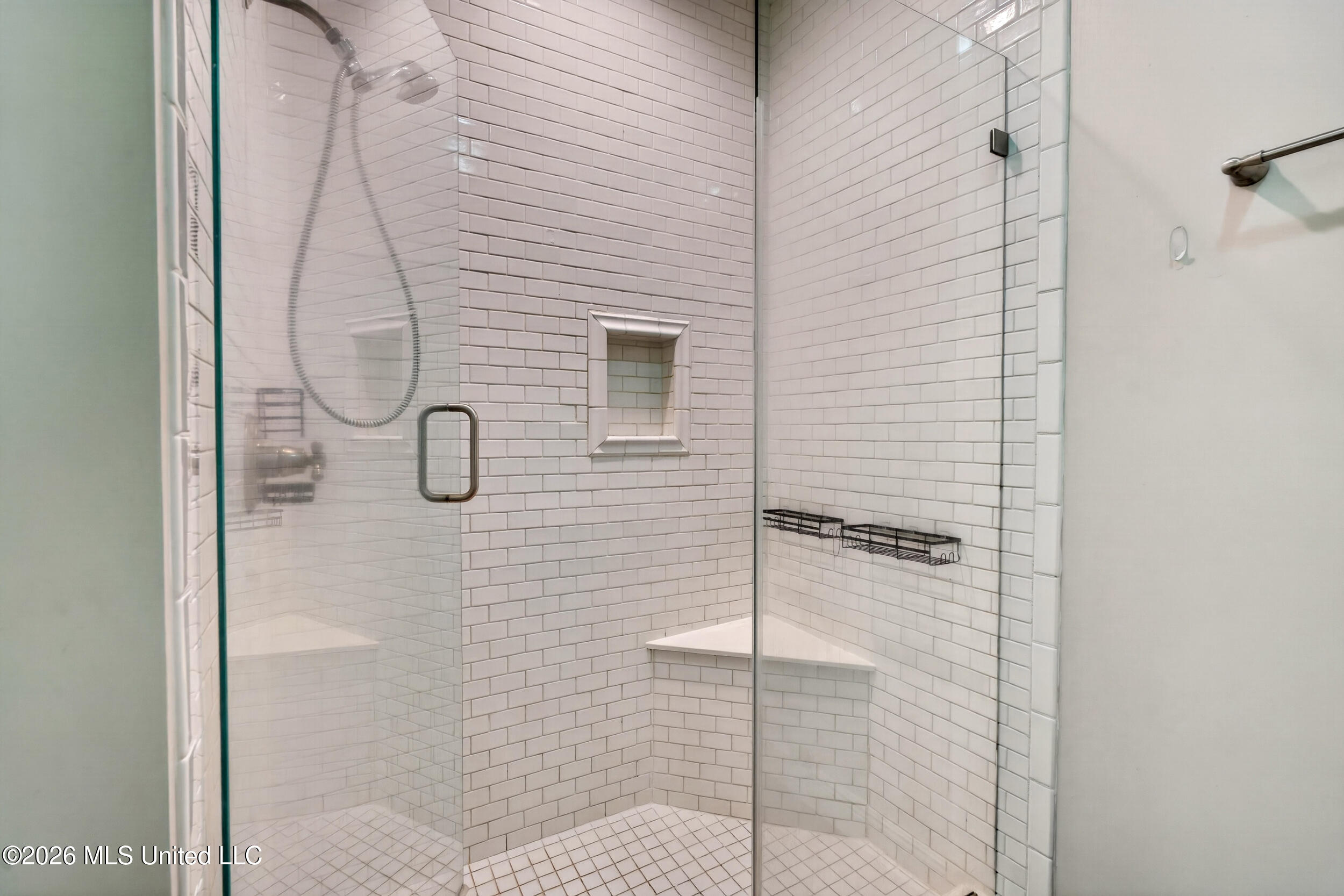 18 Harbor Lane Property Photo 15
