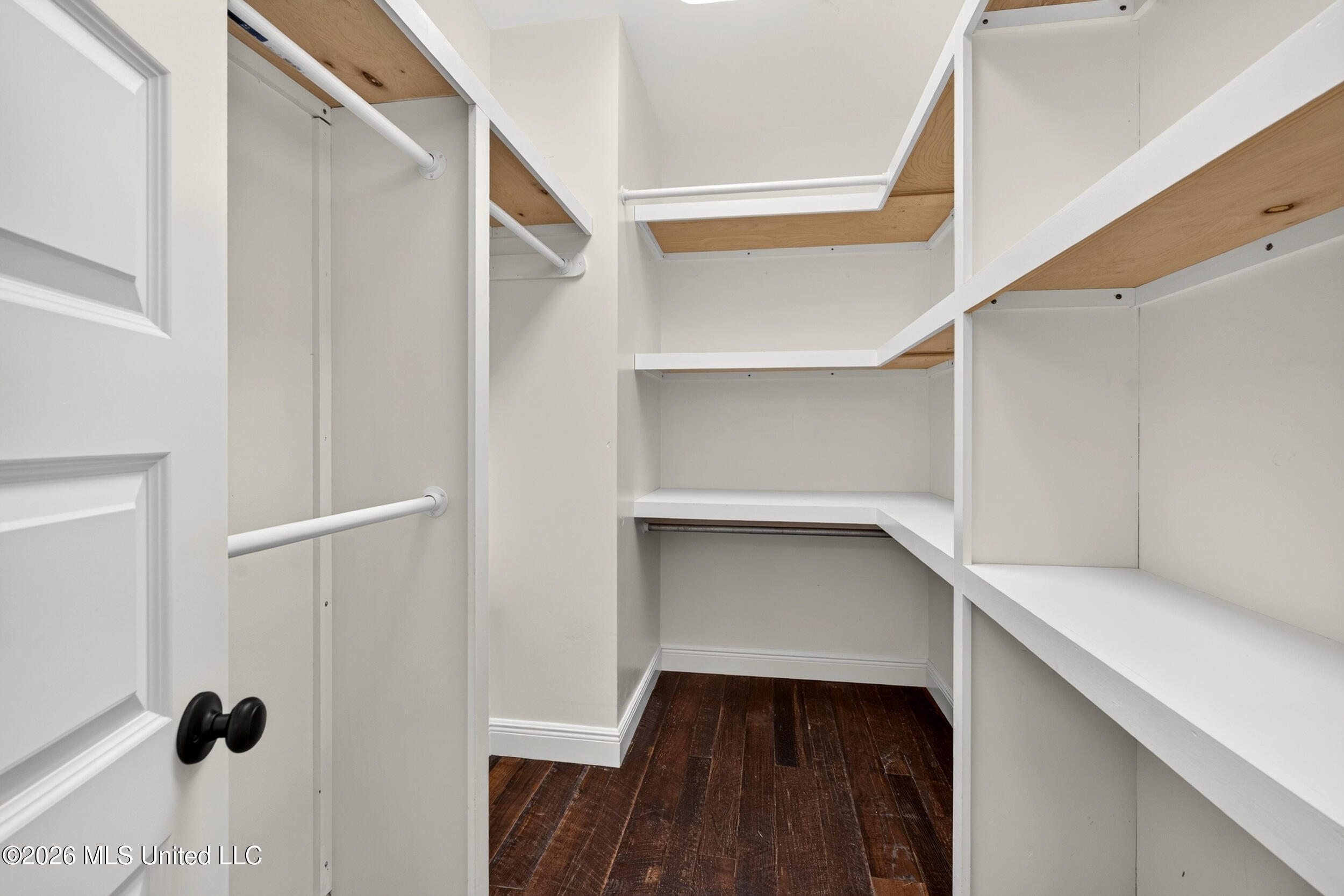 18 Harbor Lane Property Photo 16