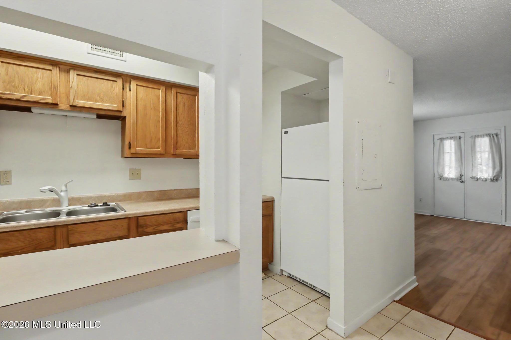 2501 Gulf Avenue Property Photo 6