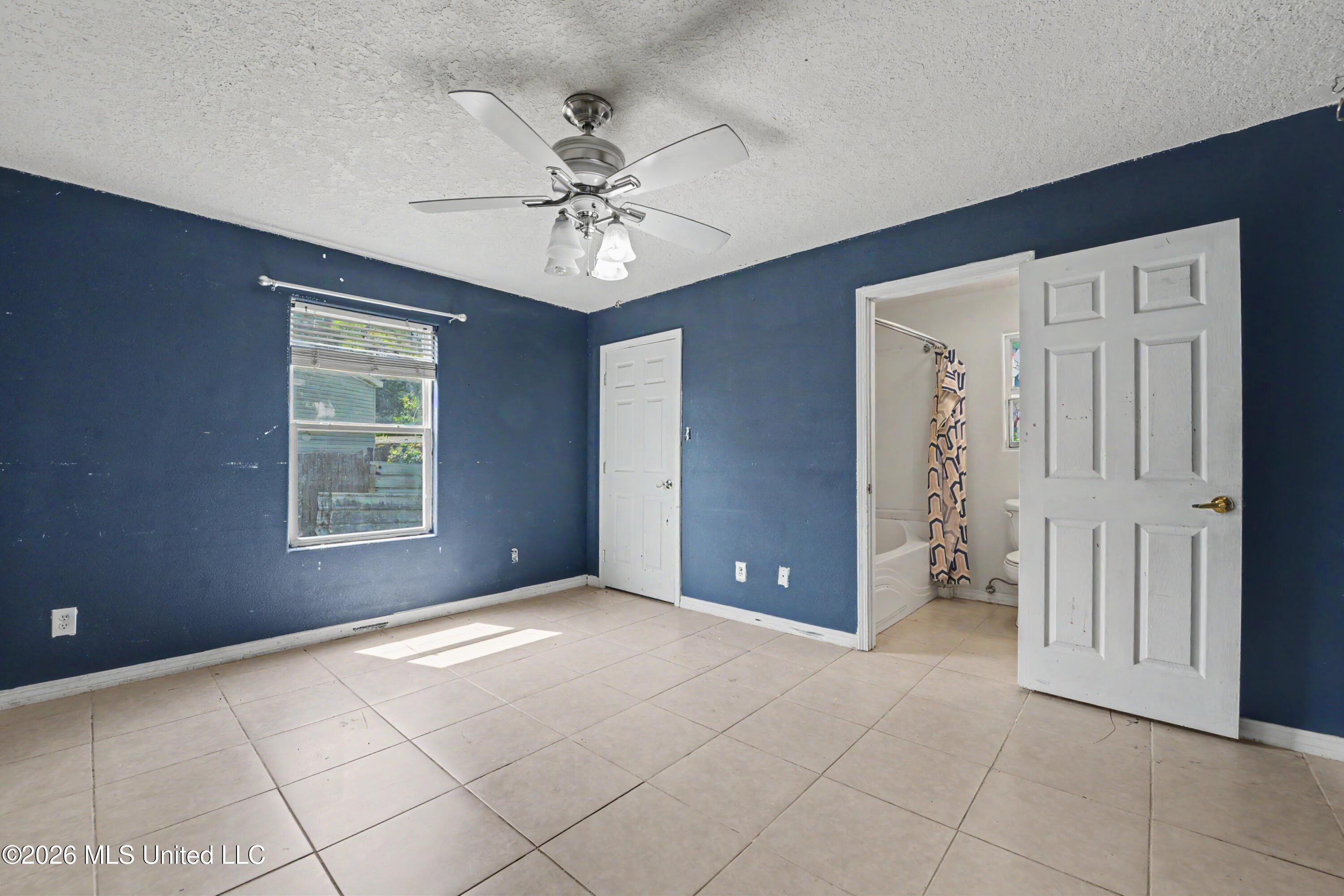 18331 Lesli's Lane Property Photo 16