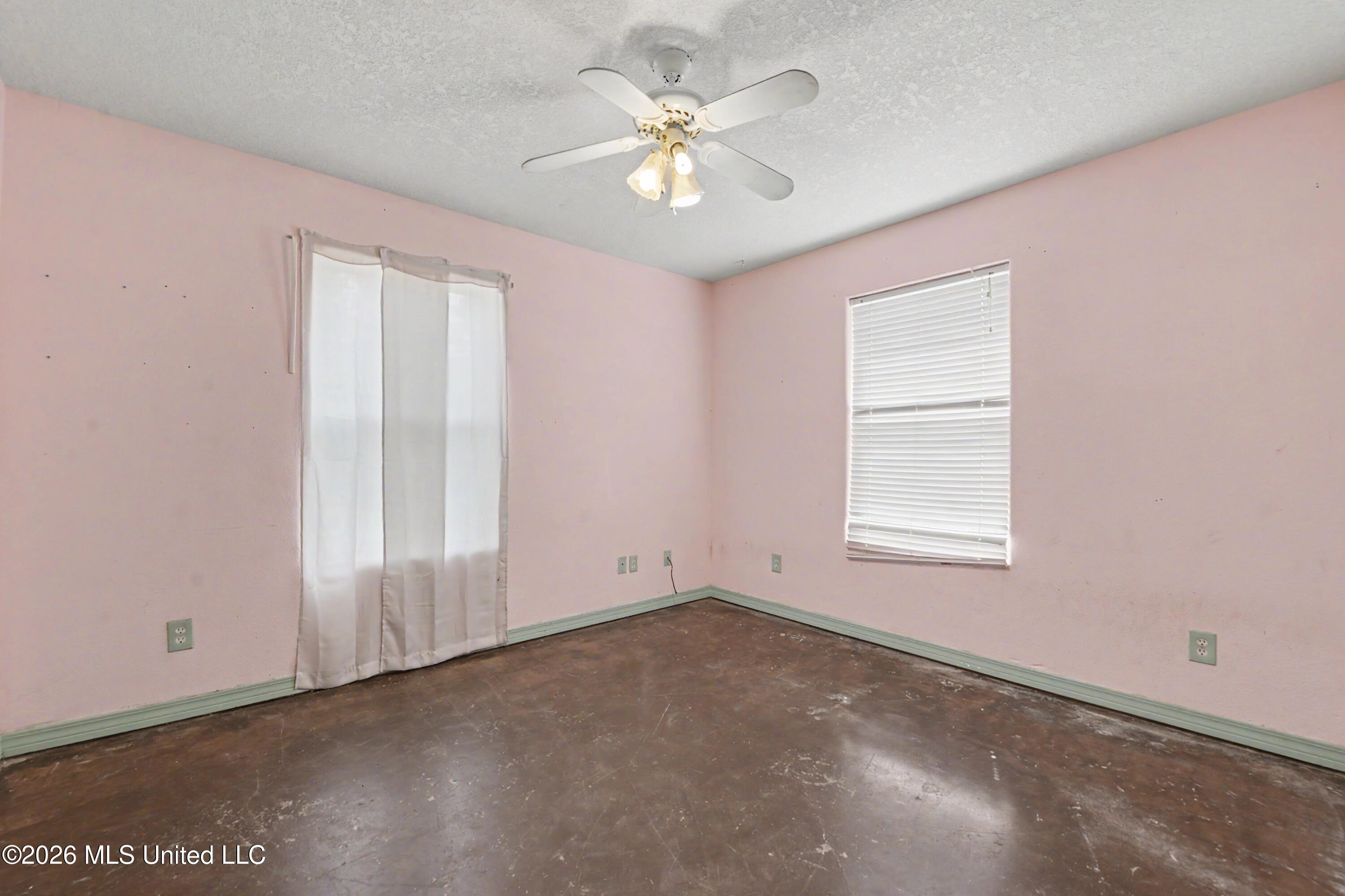 18331 Lesli's Lane Property Photo 22
