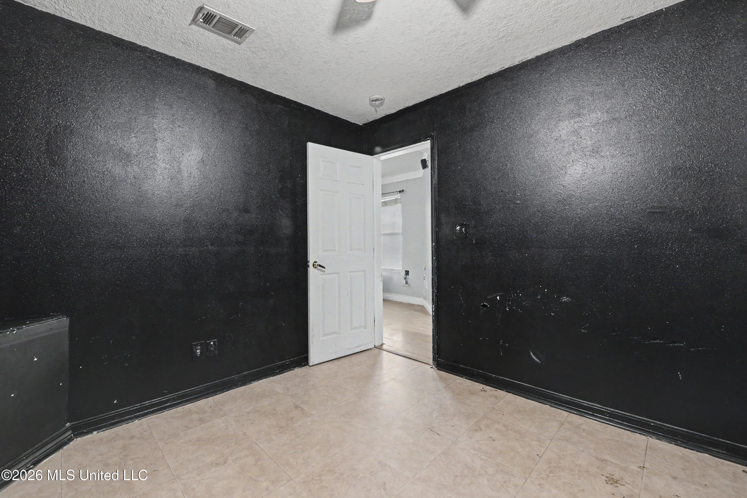 18331 Lesli's Lane Property Photo 26