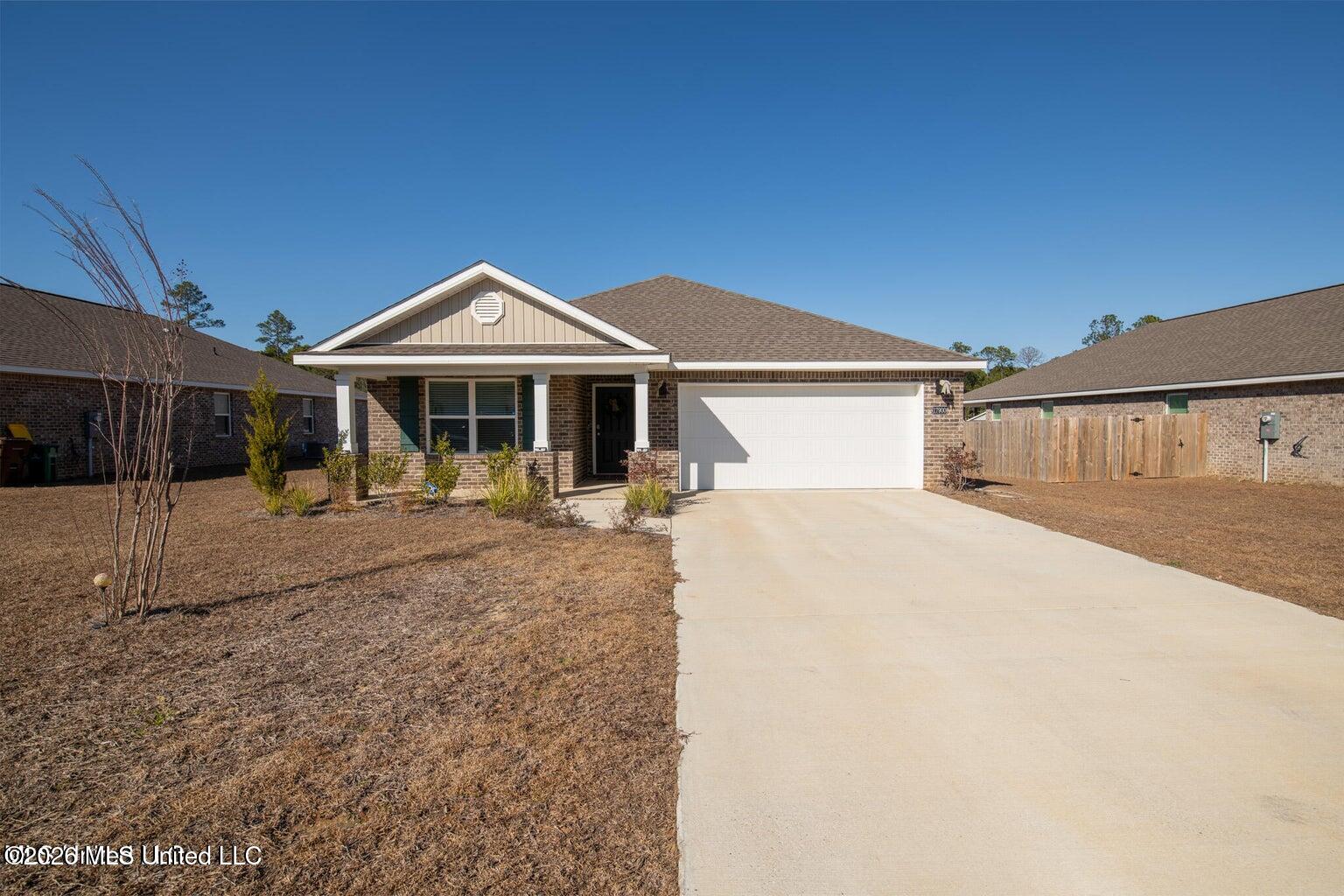 17900 Tingle Drive Property Photo 2