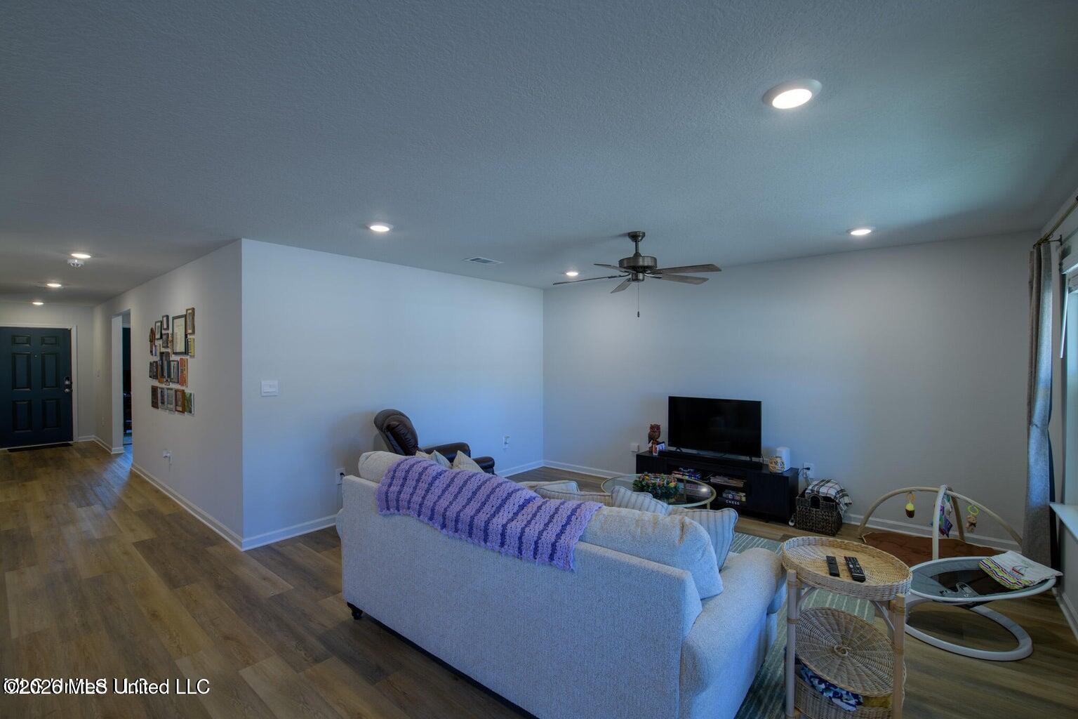 17900 Tingle Drive Property Photo 21