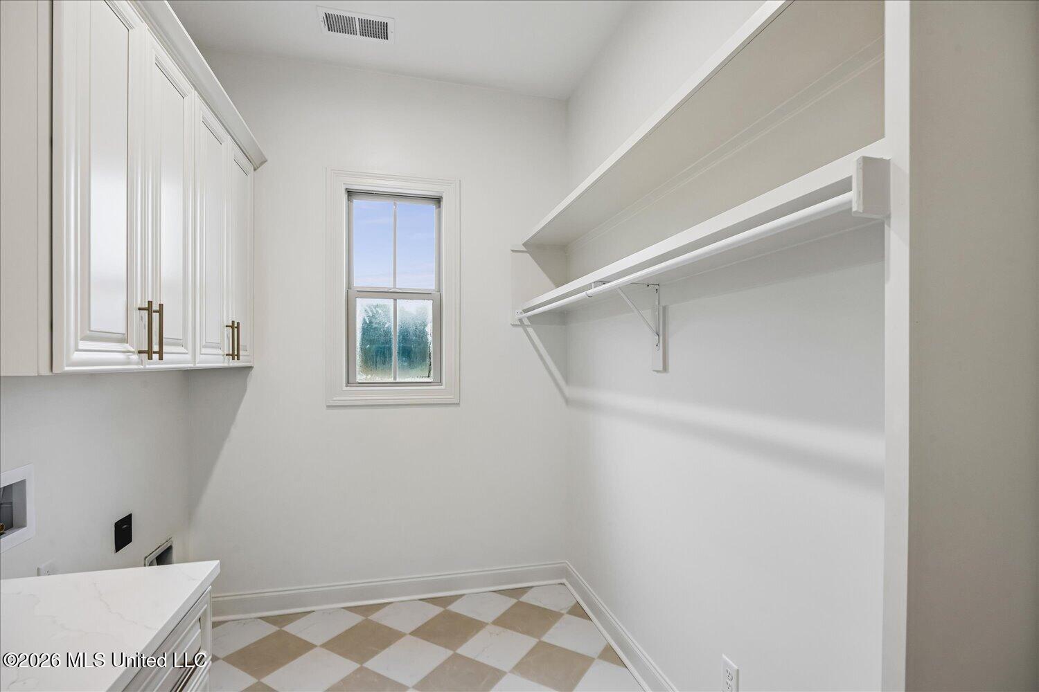 5111 Old Barn Cove Property Photo 21