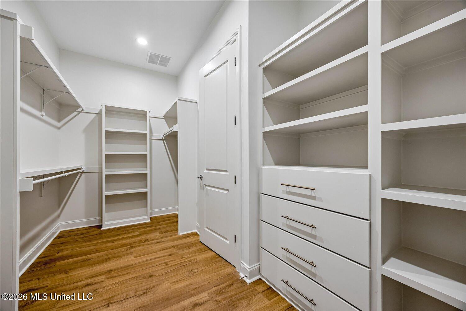 5111 Old Barn Cove Property Photo 30