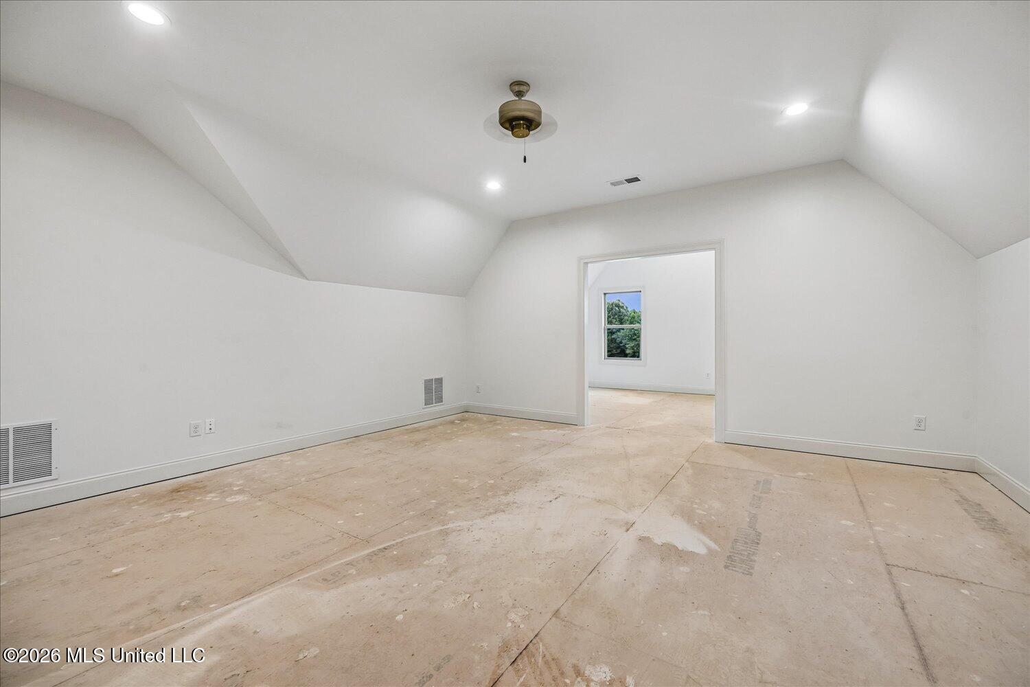 5111 Old Barn Cove Property Photo 39