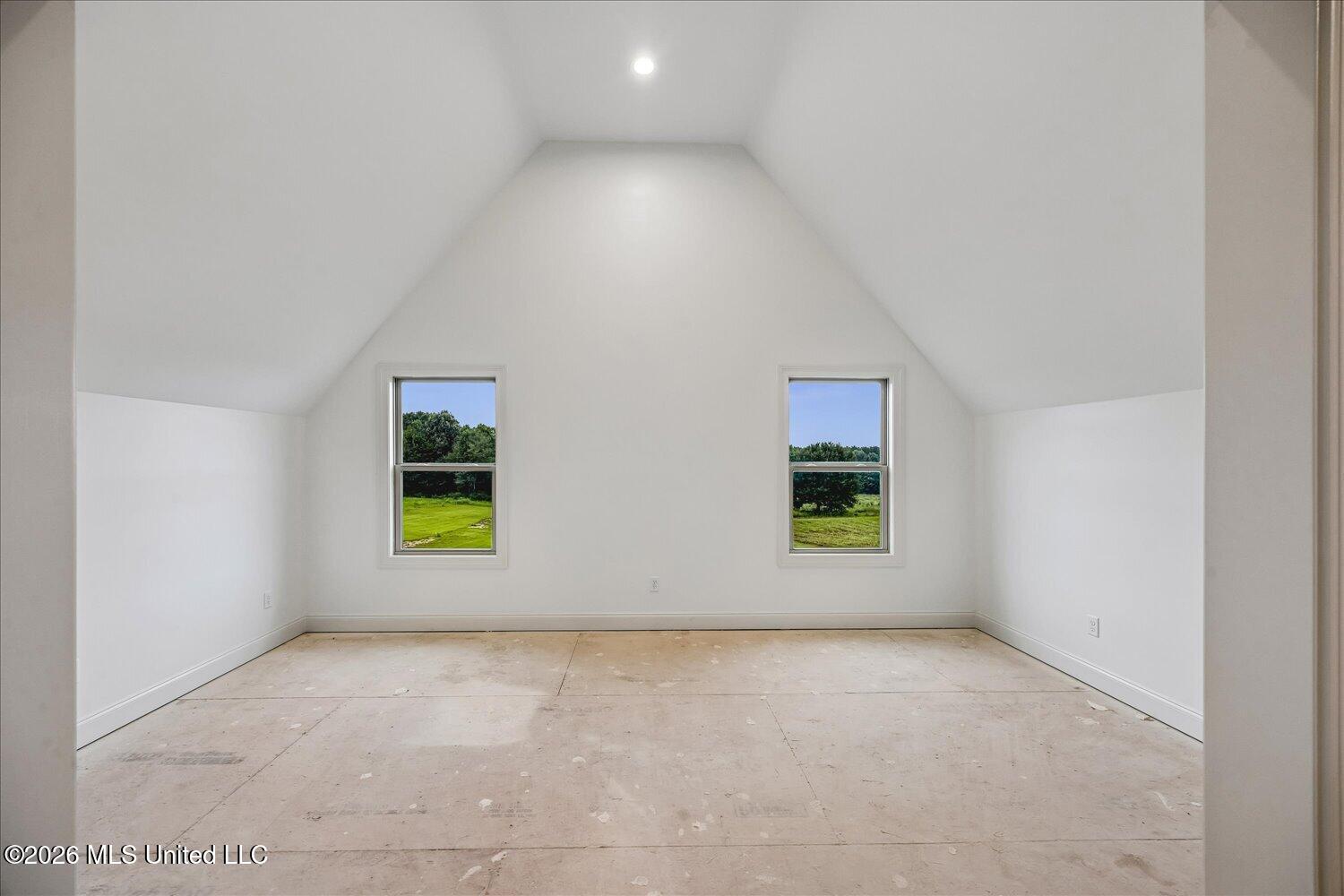 5111 Old Barn Cove Property Photo 41