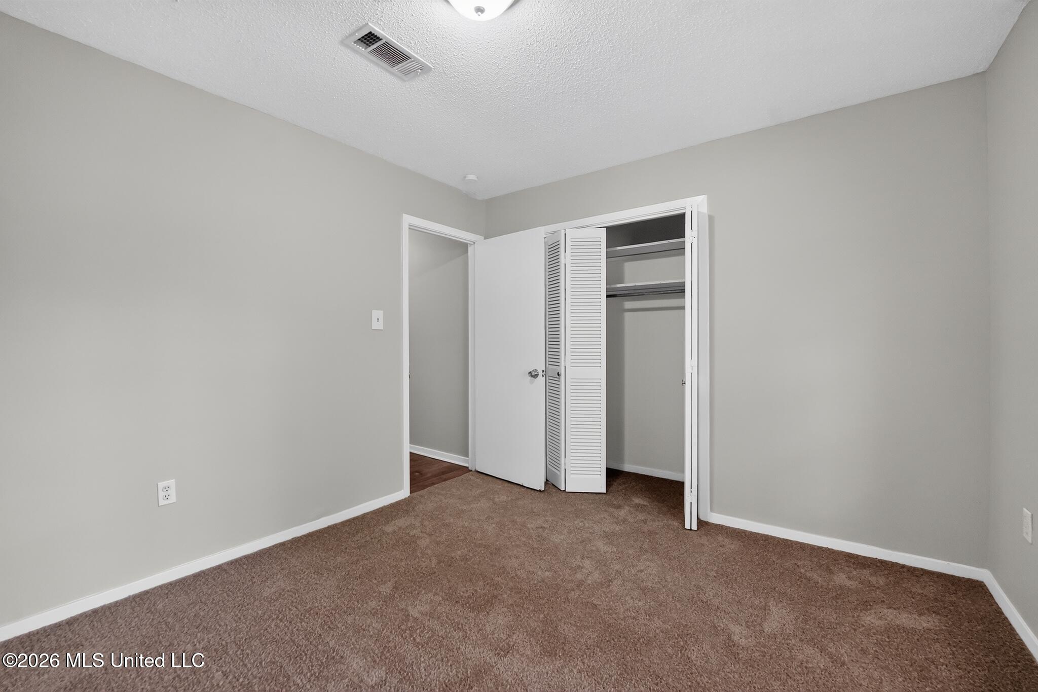 86 Summit Ridge Drive Property Photo 19
