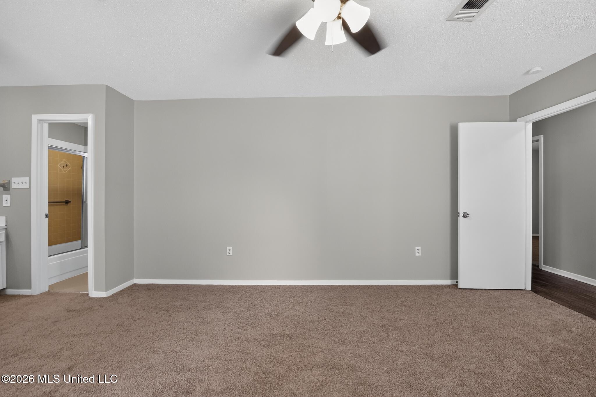 86 Summit Ridge Drive Property Photo 22