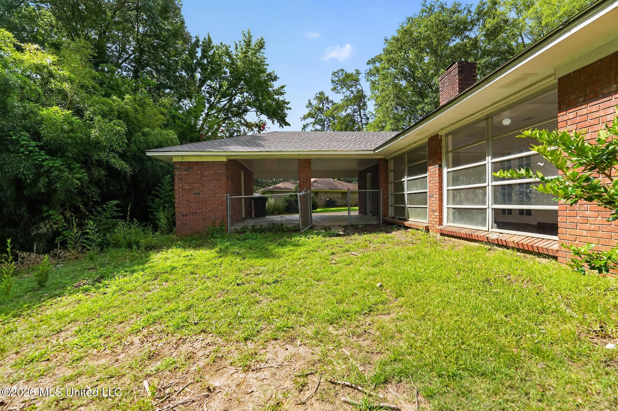 86 Summit Ridge Drive Property Photo 26