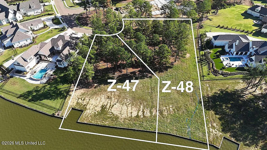 109 Carter Cove Property Photo 1