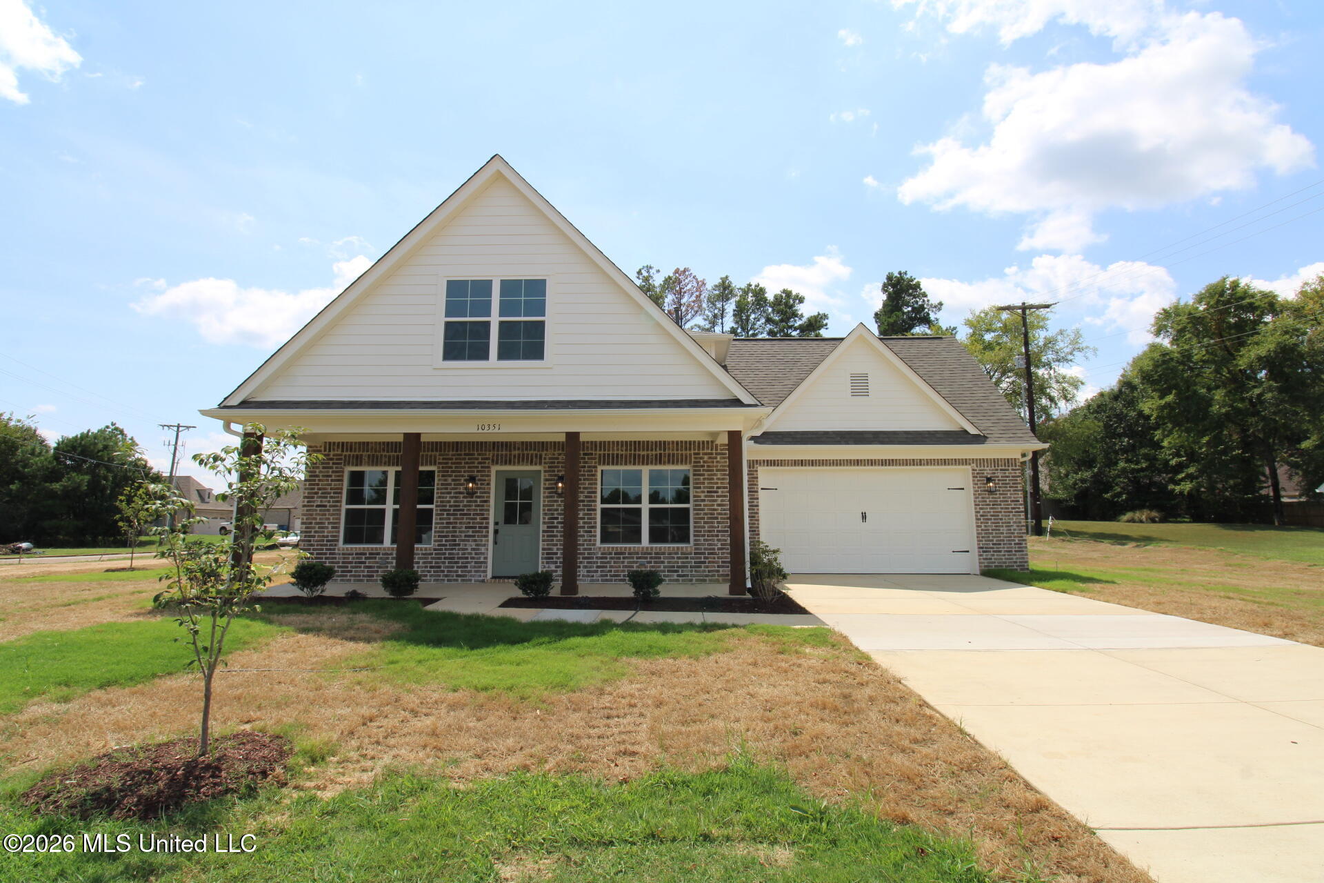 10351 Chateau Drive Property Photo 1