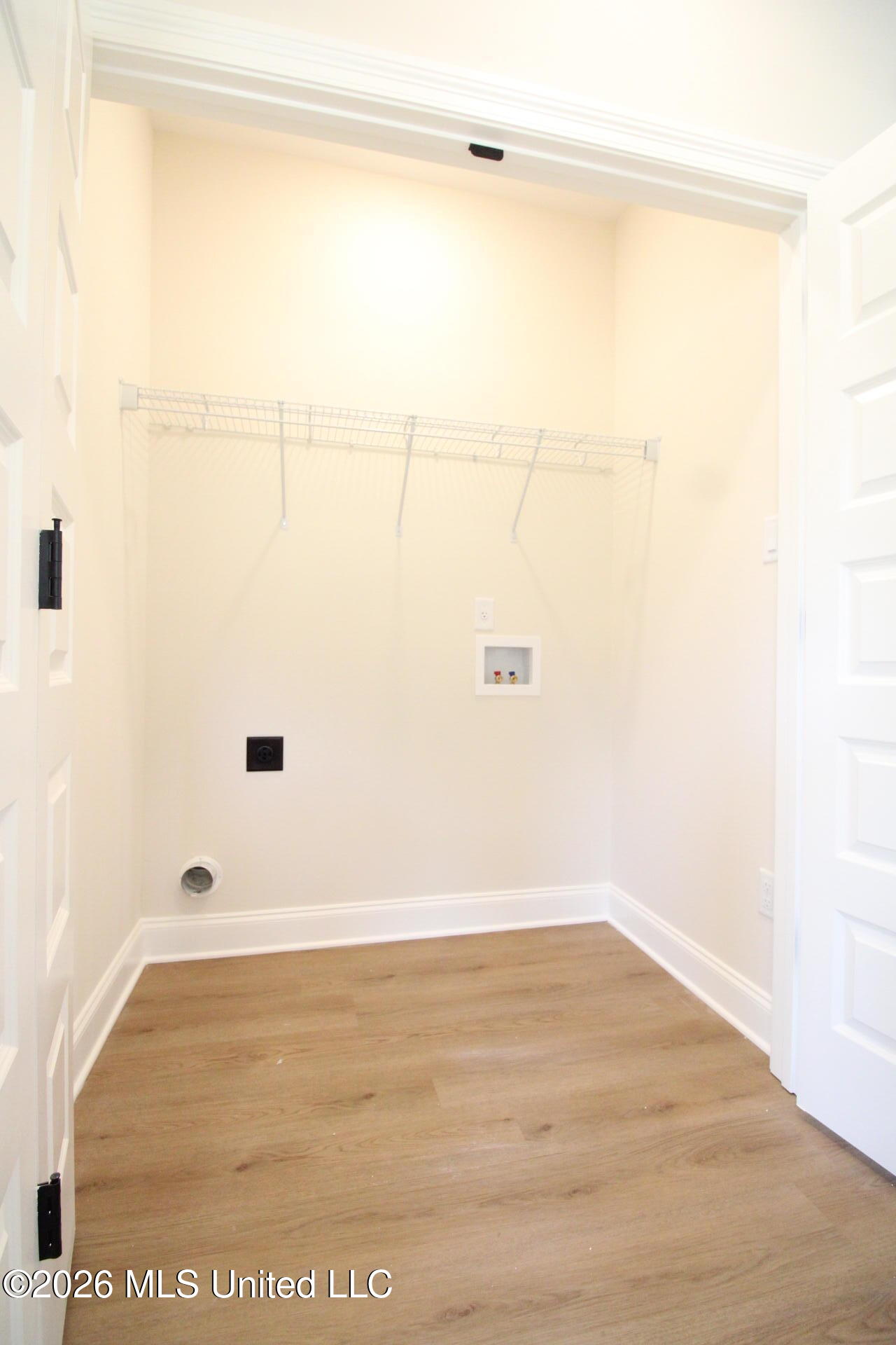 10351 Chateau Drive Property Photo 11