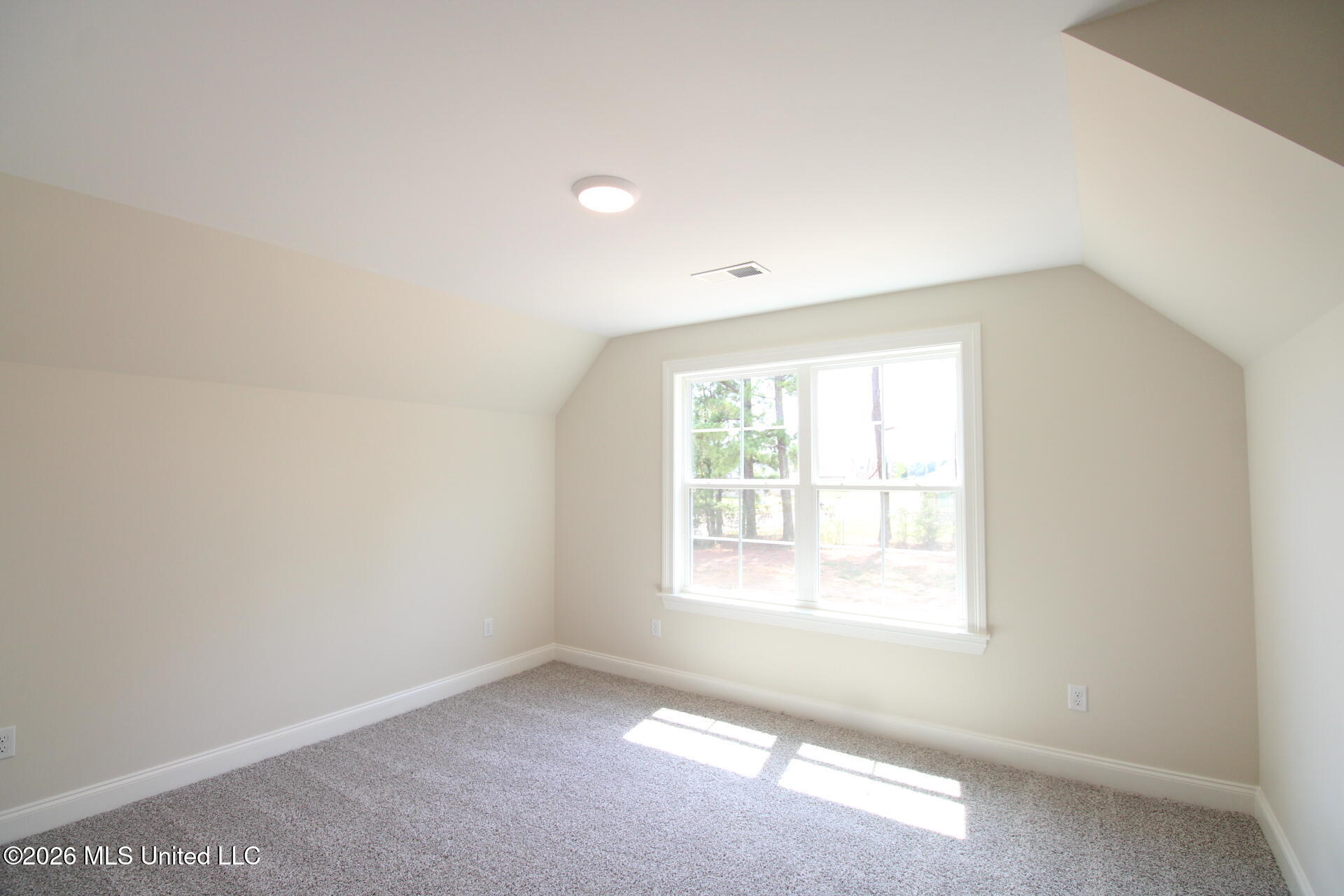 10351 Chateau Drive Property Photo 13