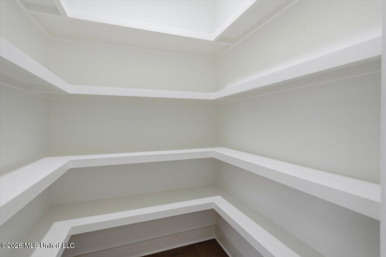 131 Seymour Drive Property Photo 12