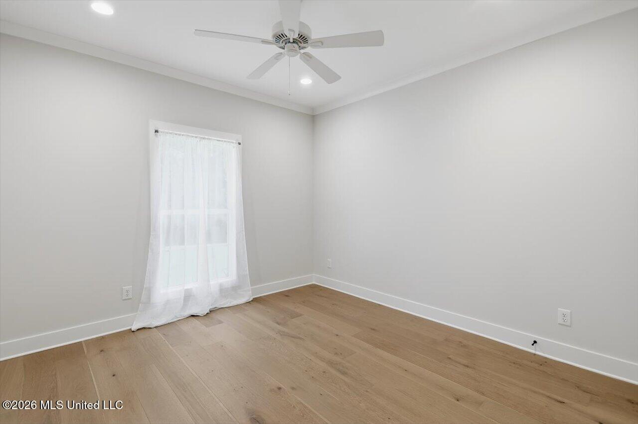 131 Seymour Drive Property Photo 23